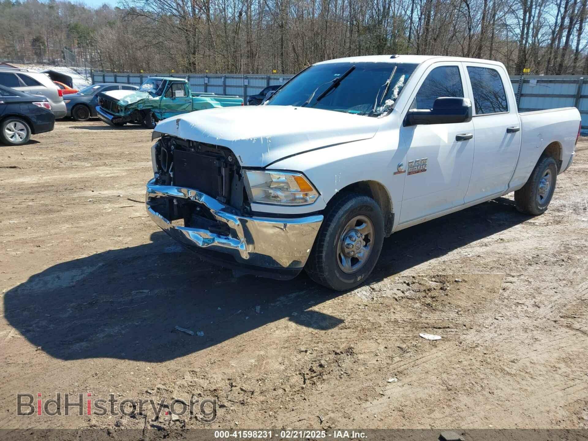 2013 RAM 2500 - VIN: 3C6UR4CL7DG570199 - Фото 2