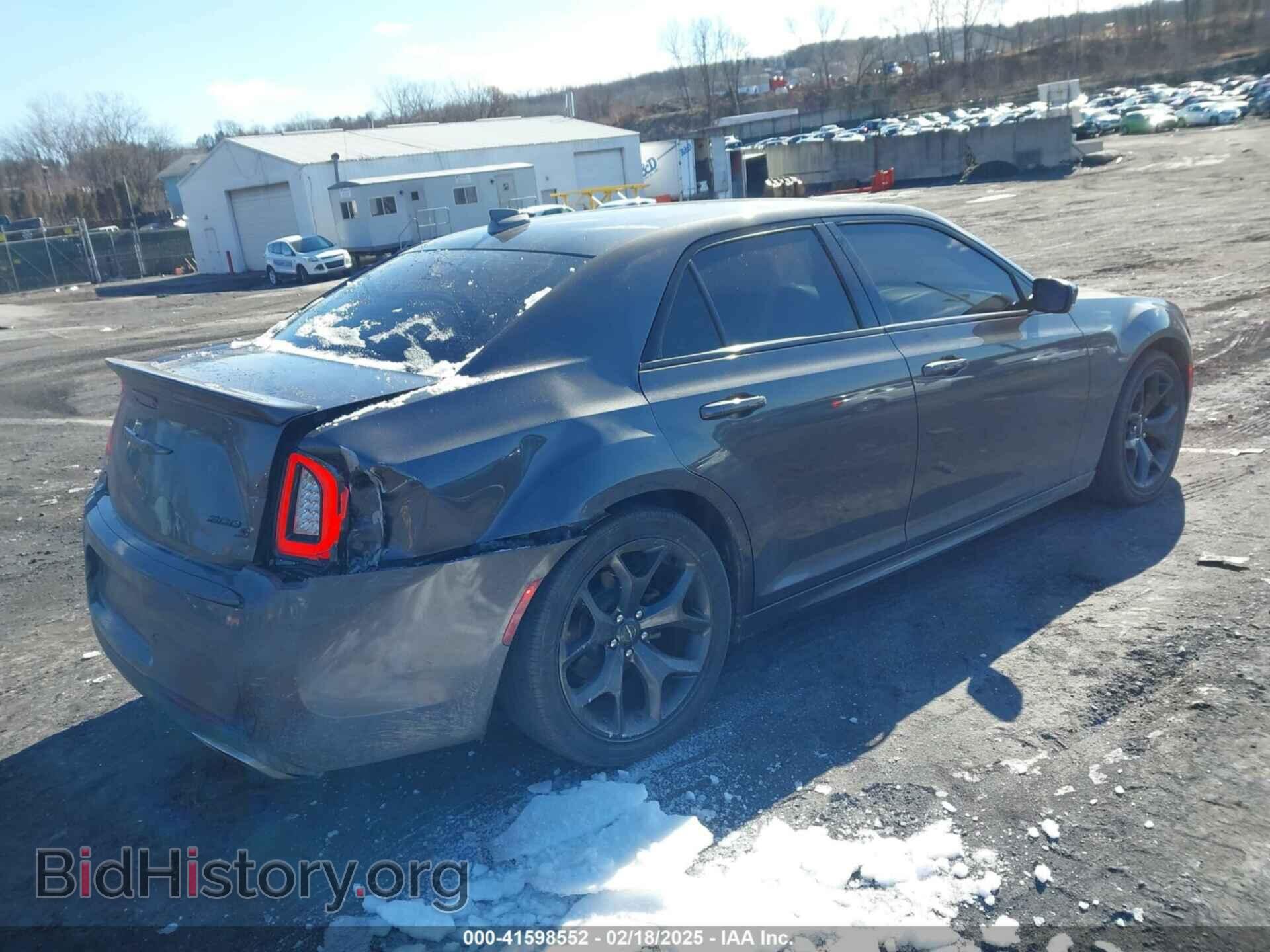 2021 CHRYSLER 300 - VIN: 2C3CCABG0MH511802 - Фото 4