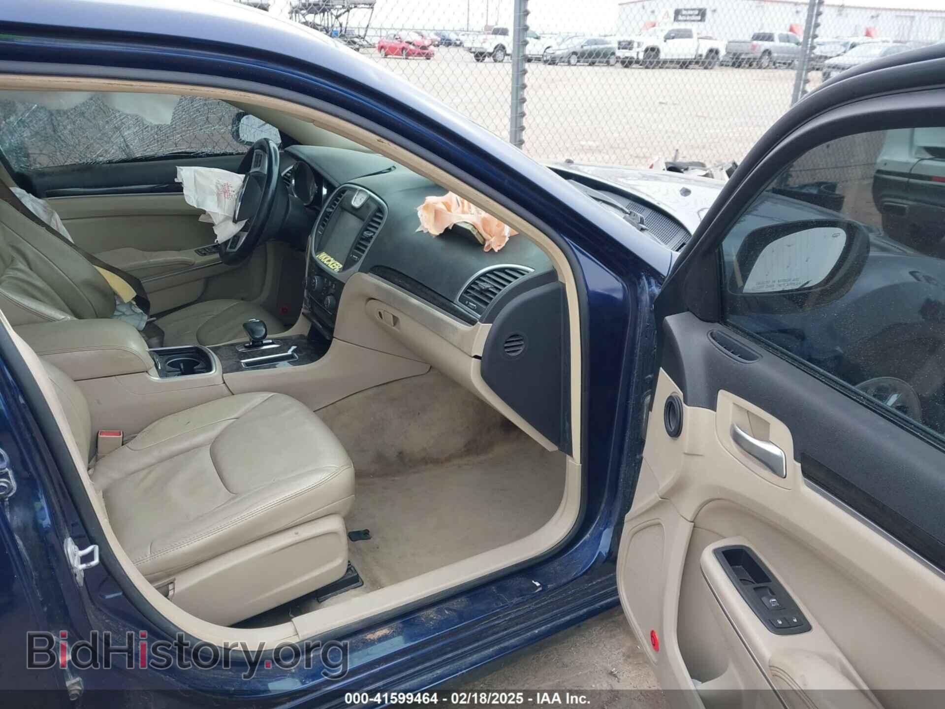 2014 CHRYSLER 300 - VIN: 2C3CCAAG0EH344330 - Фото 5