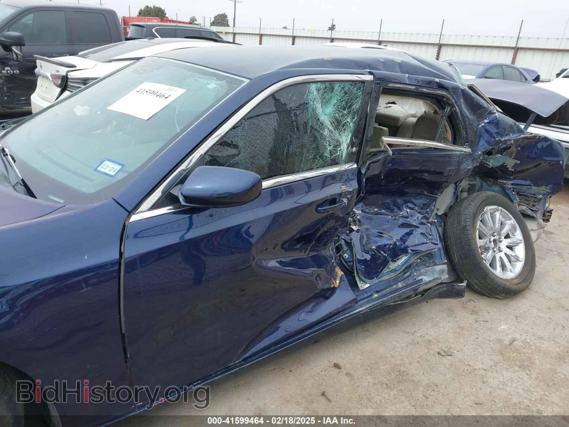 2014 CHRYSLER 300 - VIN: 2C3CCAAG0EH344330 - Фото 6