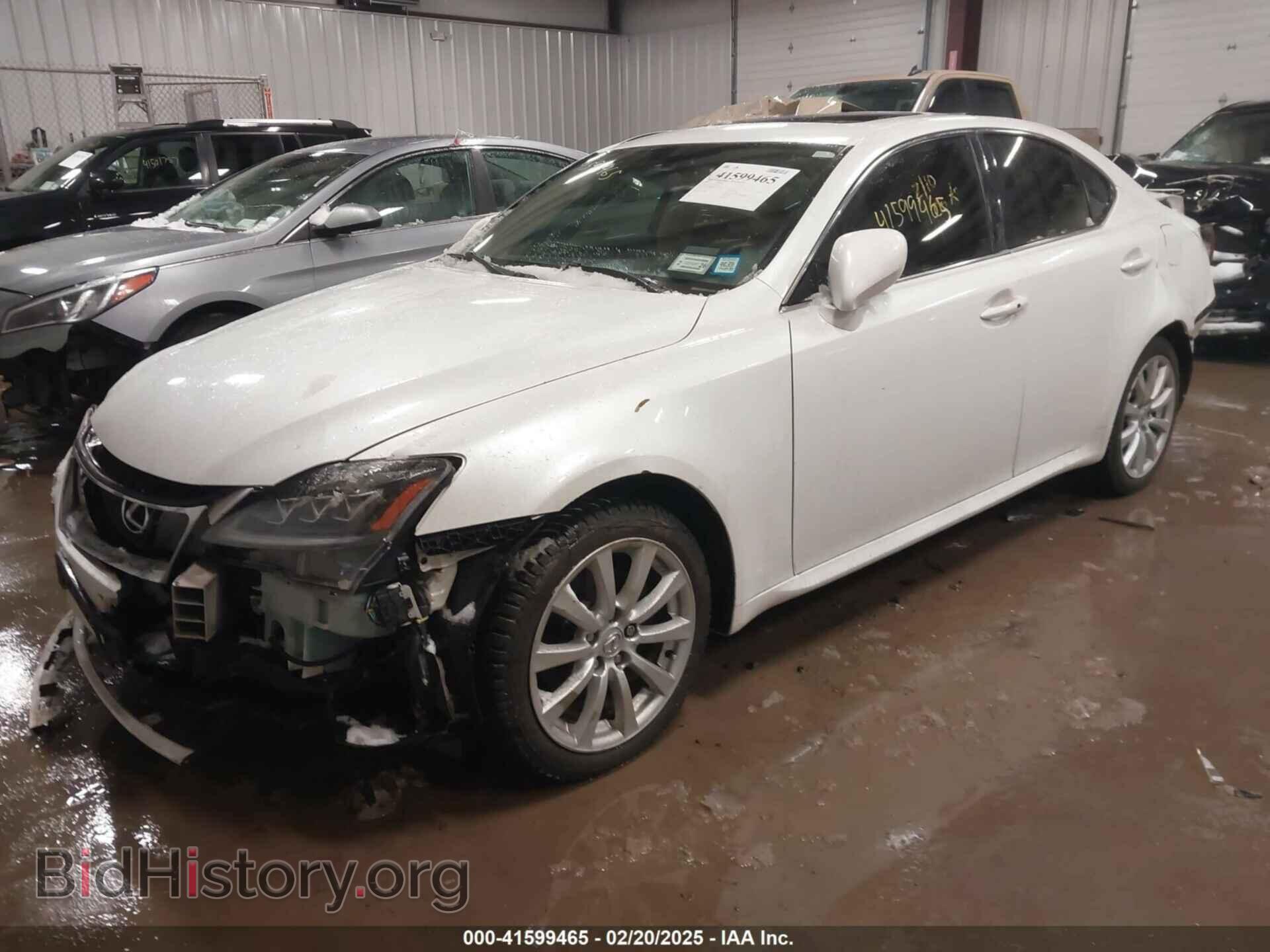 2007 LEXUS IS 250 - VIN: JTHCK262572014842 - Photo 2
