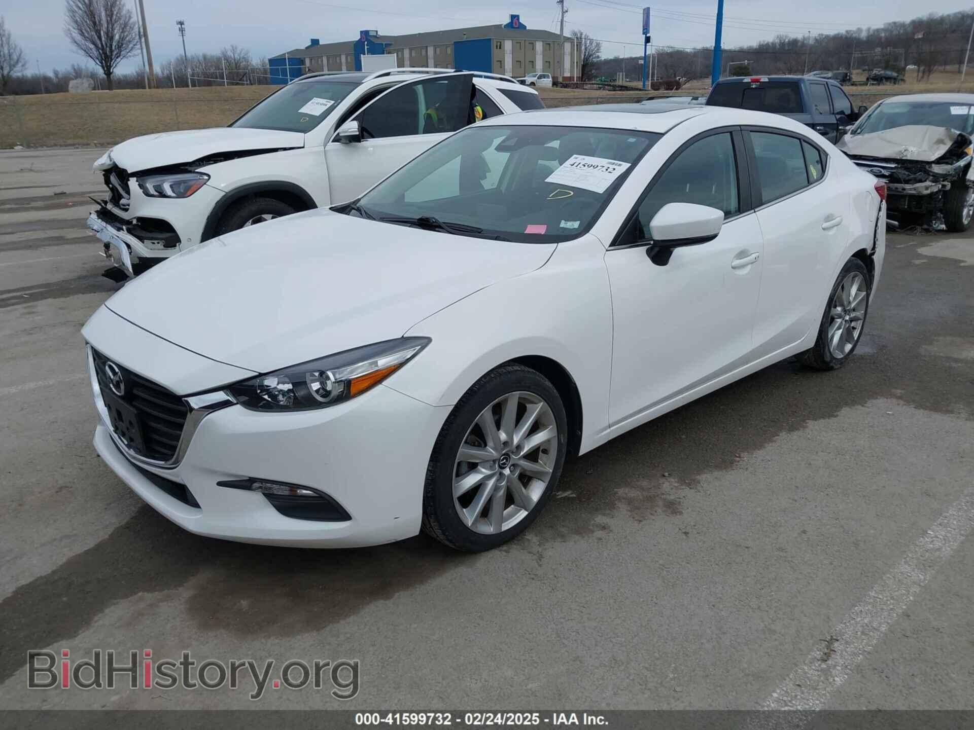 2017 MAZDA MAZDA3 - VIN: 3MZBN1V71HM151649 - Фото 2