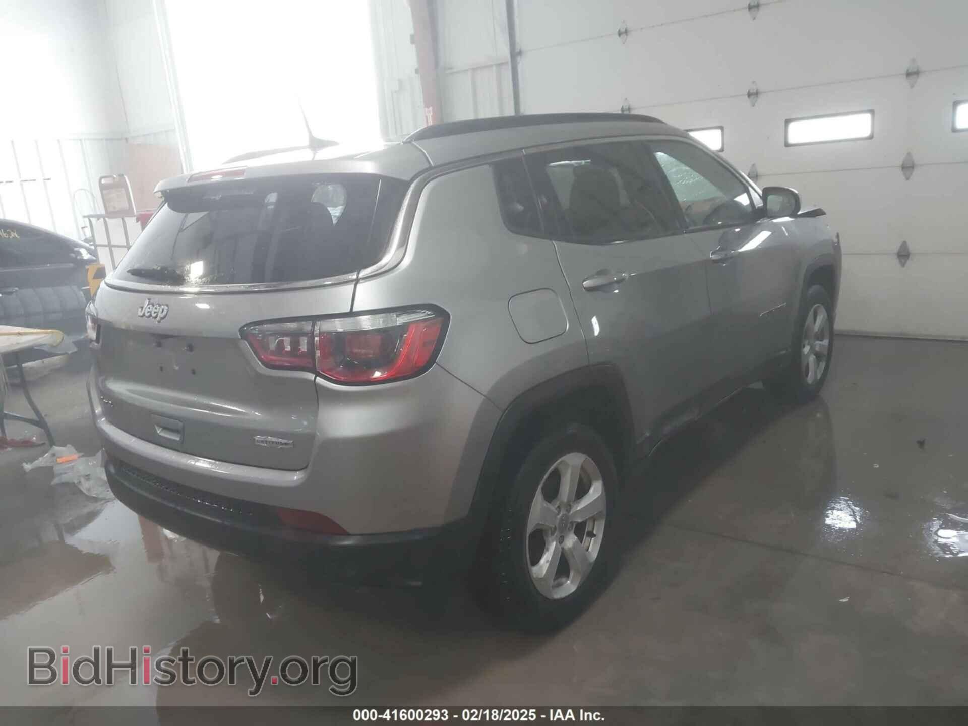 2019 JEEP COMPASS - VIN: 3C4NJDBB5KT742005 - Фото 4