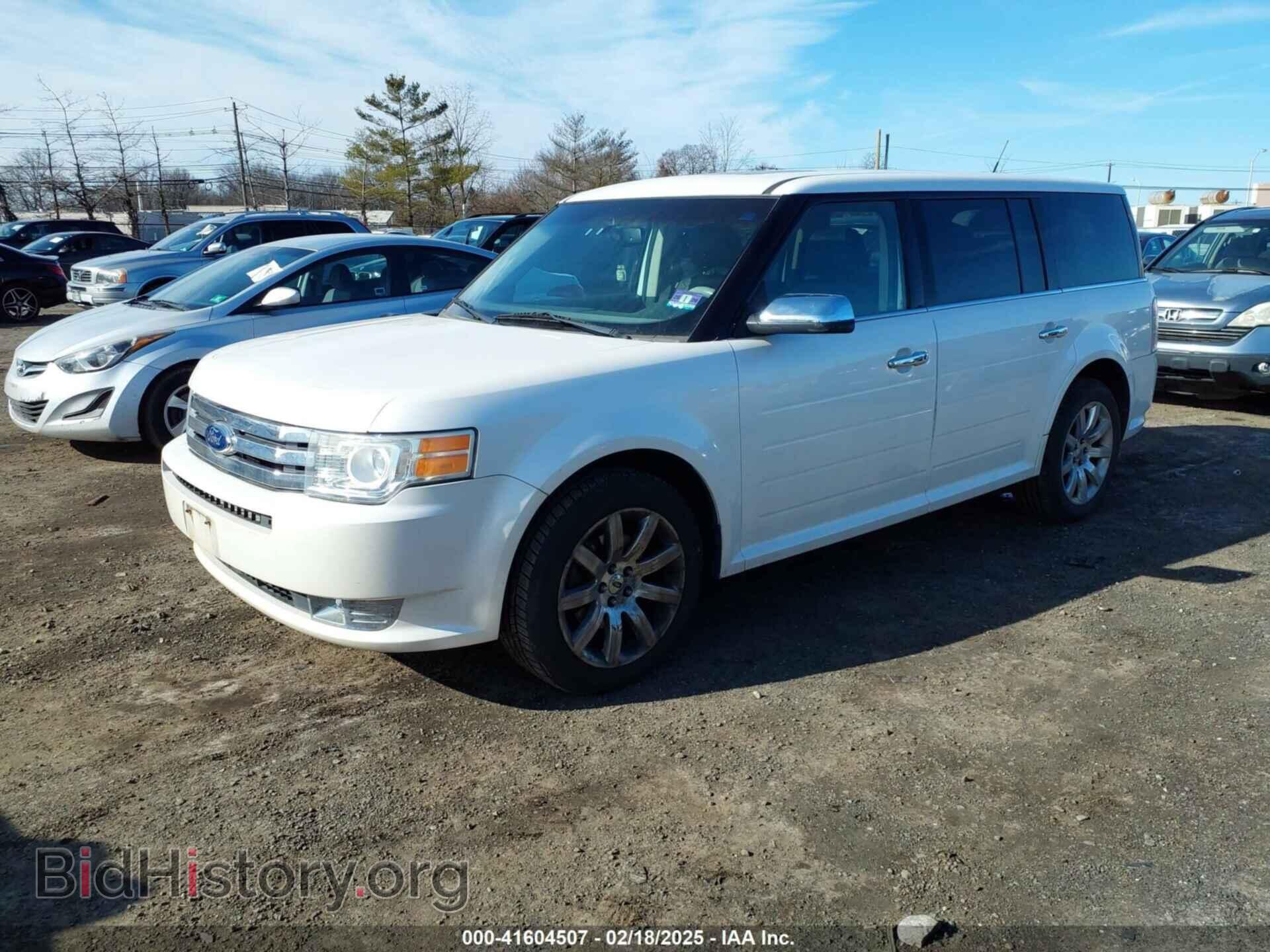 2011 FORD FLEX - VIN: 2FMGK5DC8BBD13823 - Фото 2