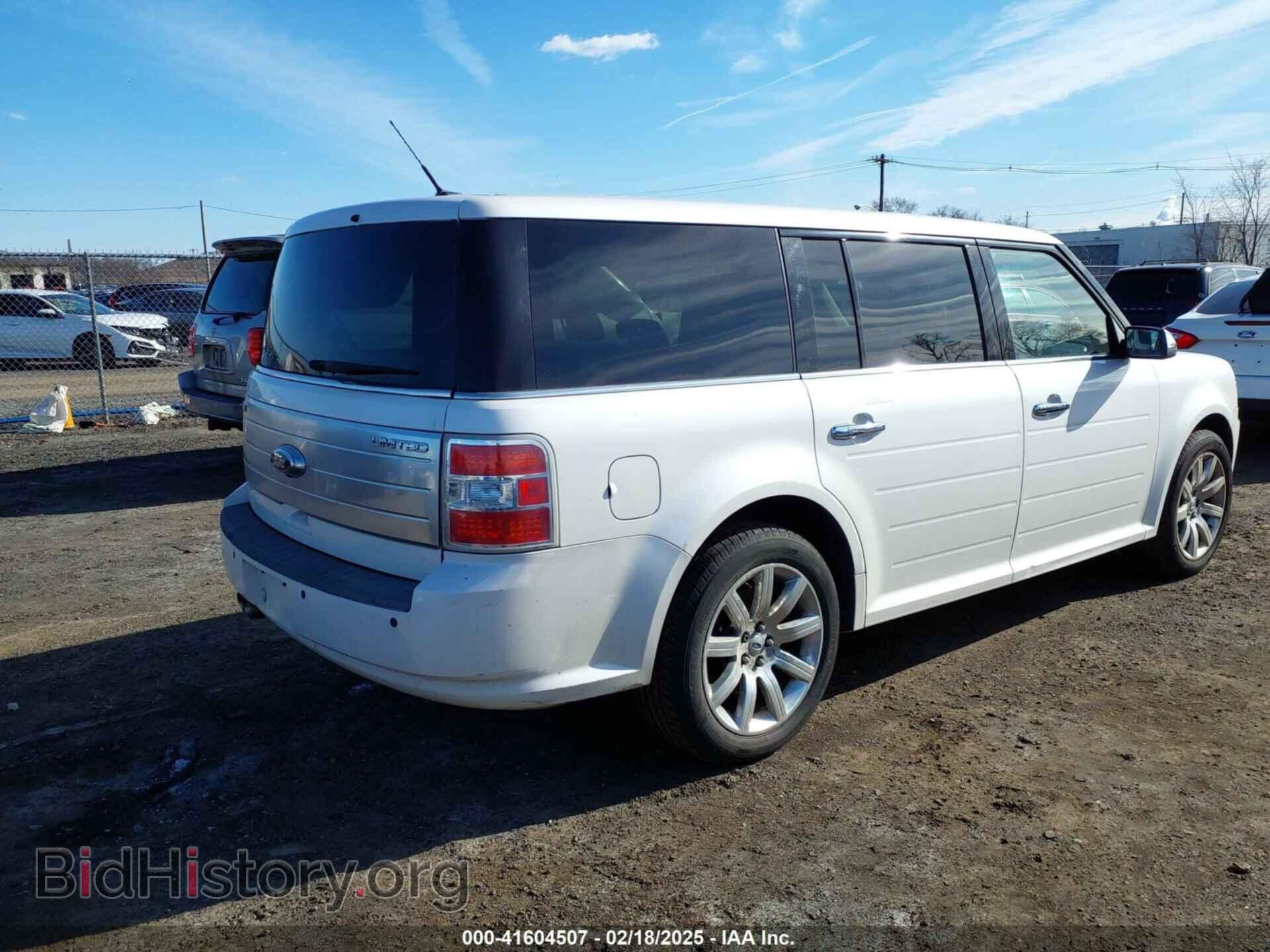 2011 FORD FLEX - VIN: 2FMGK5DC8BBD13823 - Фото 4
