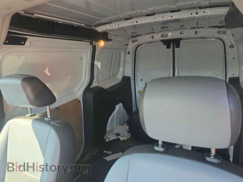 2015 Ford TRANSIT CONNECT (VIN NM0LS7E77F1228633) — фото 9 из 42
