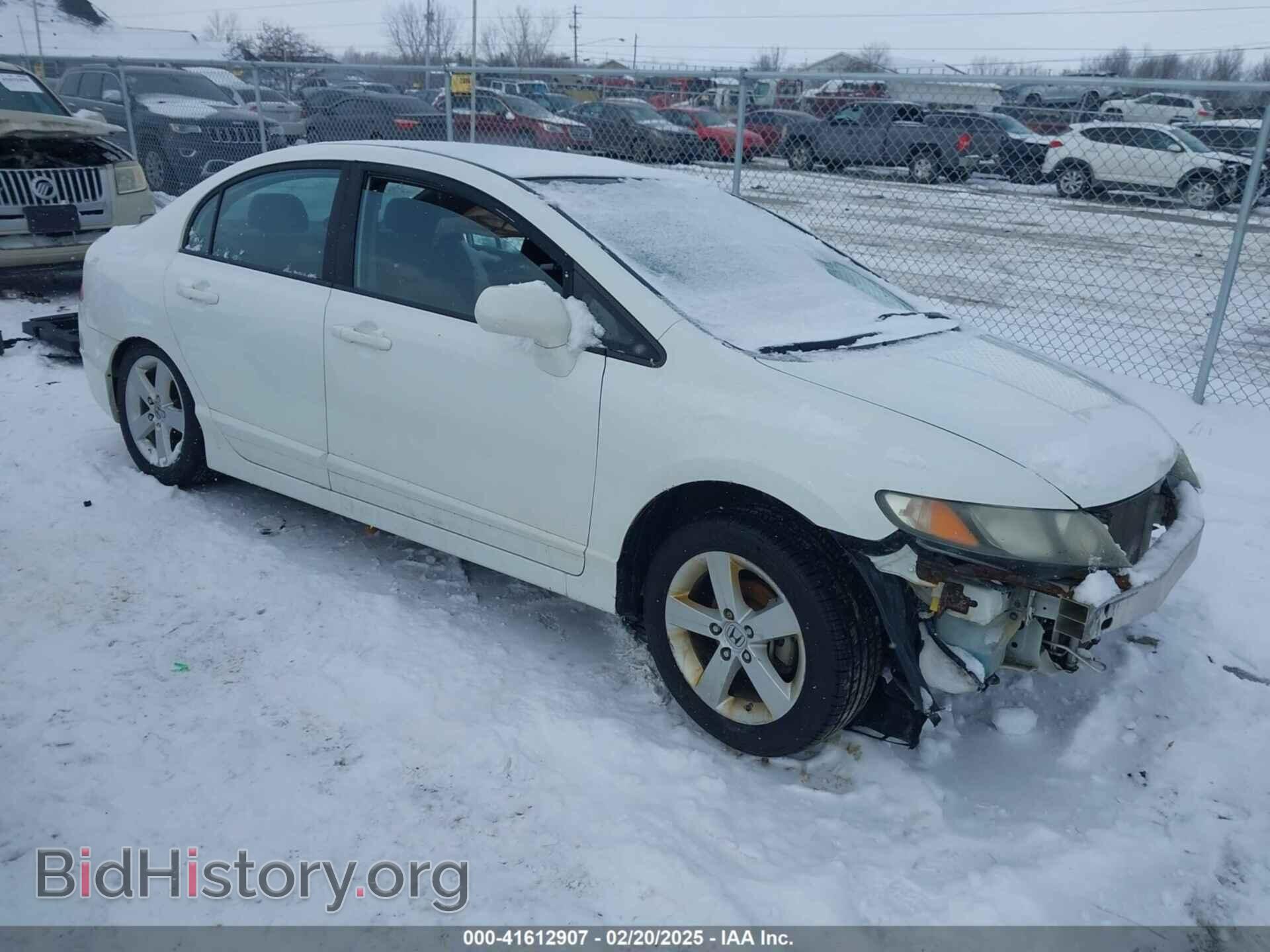 Фотография 19XFA1F67BE042359 - HONDA CIVIC 2011