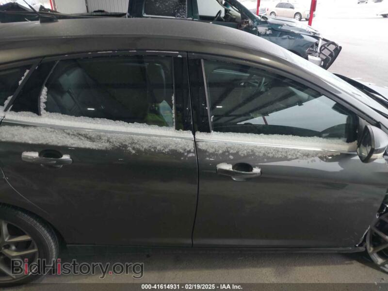 2016 Ford FOCUS (VIN 1FADP3N29GL259741) — photo 13 of 16