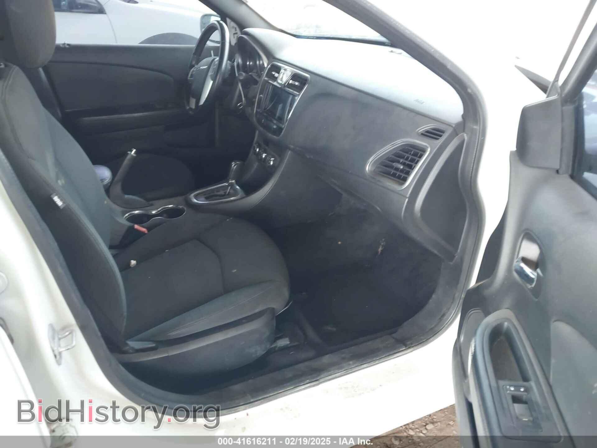 2012 CHRYSLER 200 - VIN: 1C3CCBBB6CN160863 - Фото 5