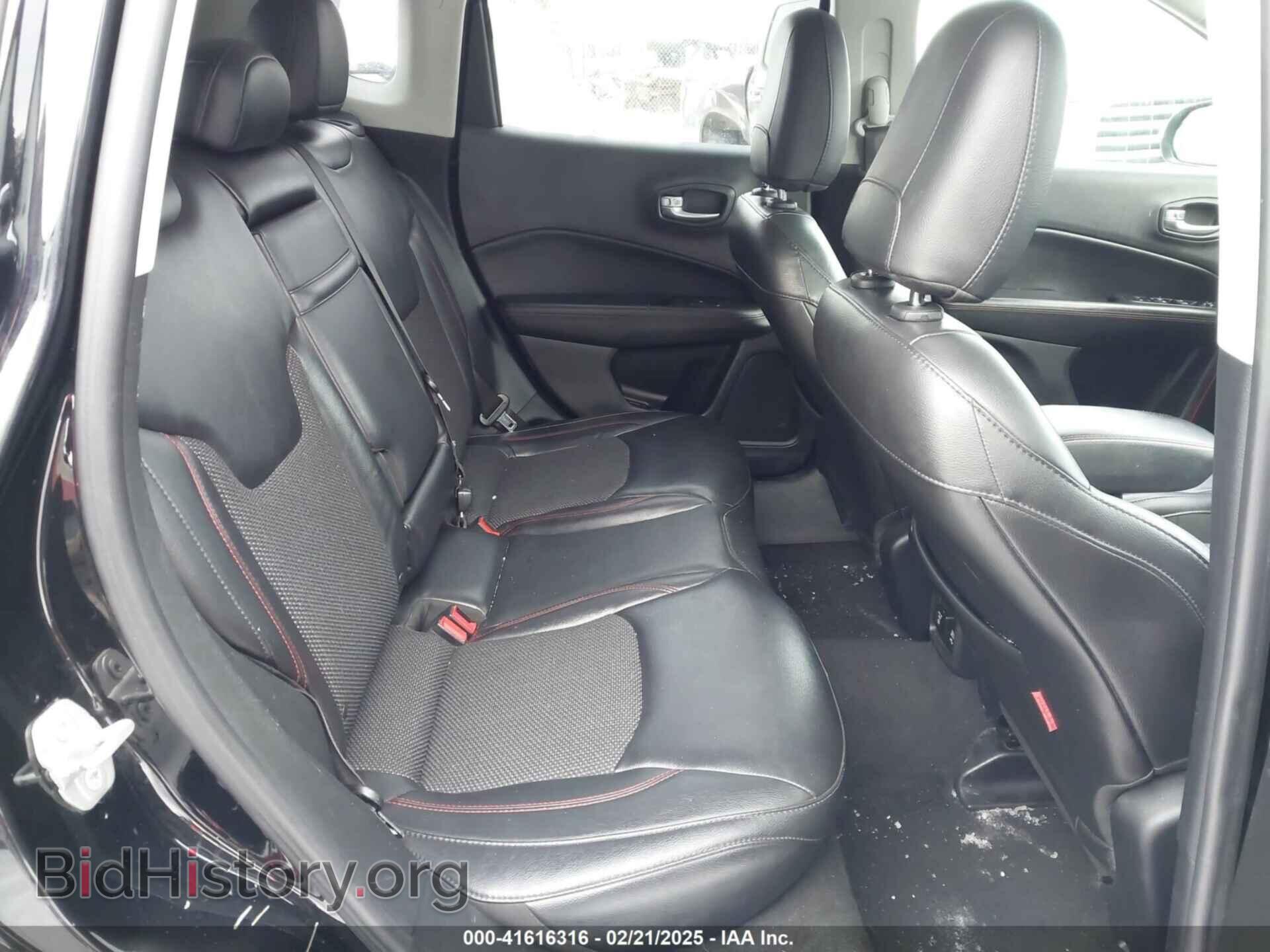 2018 JEEP COMPASS - VIN: 3C4NJDDB3JT450932 - Фото 8