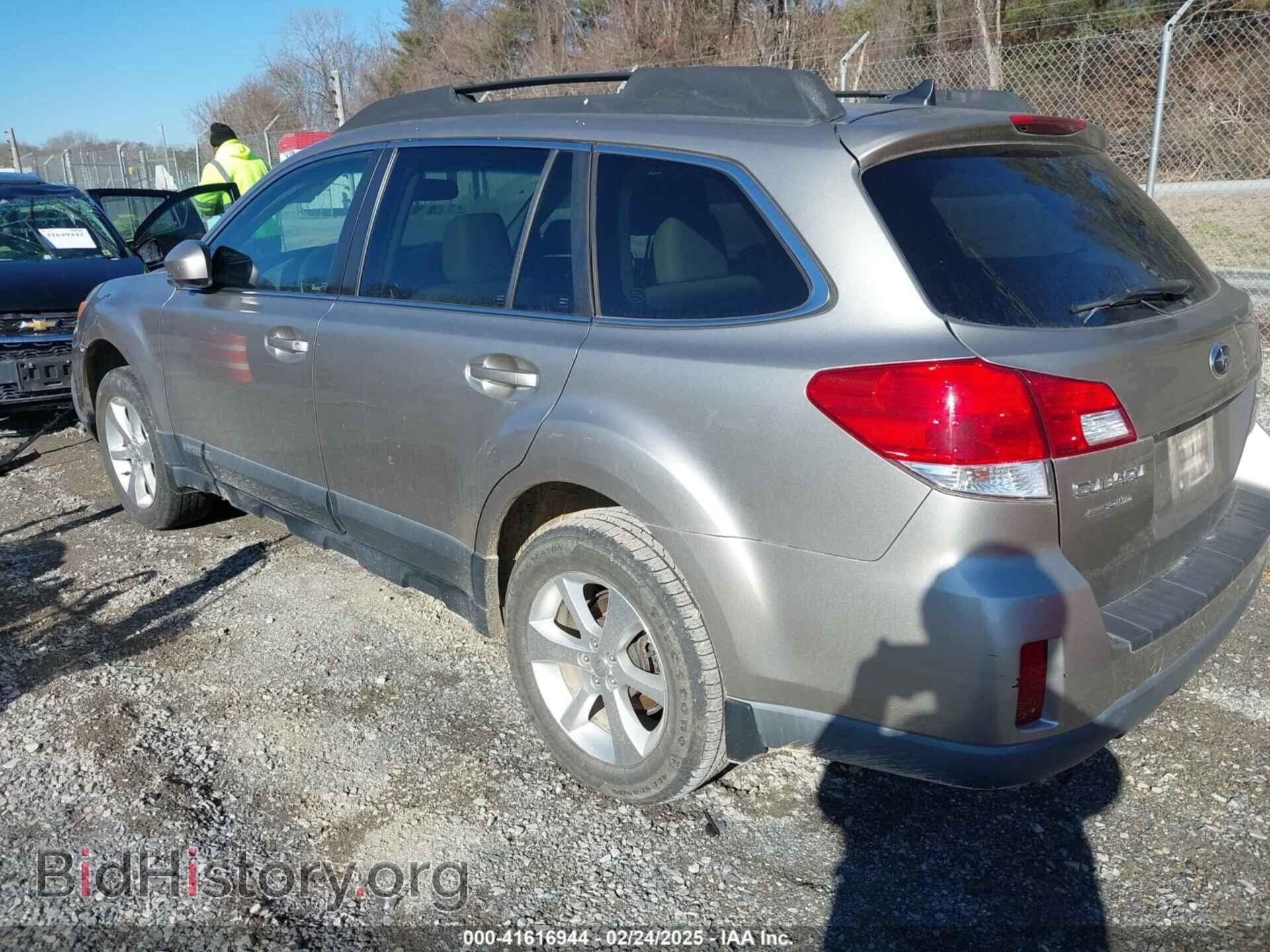 2014 SUBARU OUTBACK - VIN: 4S4BRBLC8E3314268 - Фото 3
