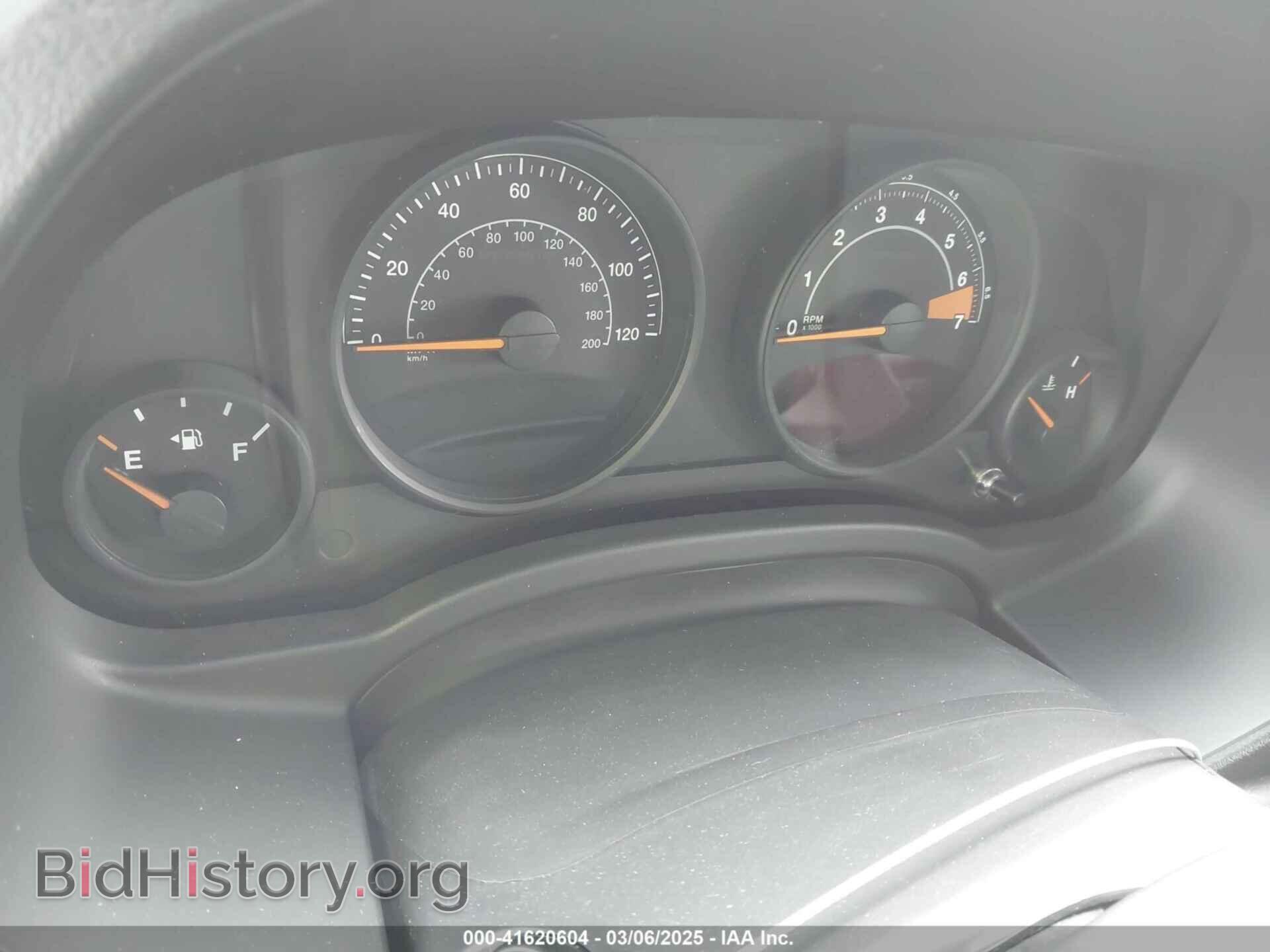 2014 JEEP COMPASS - VIN: 1C4NJCBA0ED680136 - Фото 7