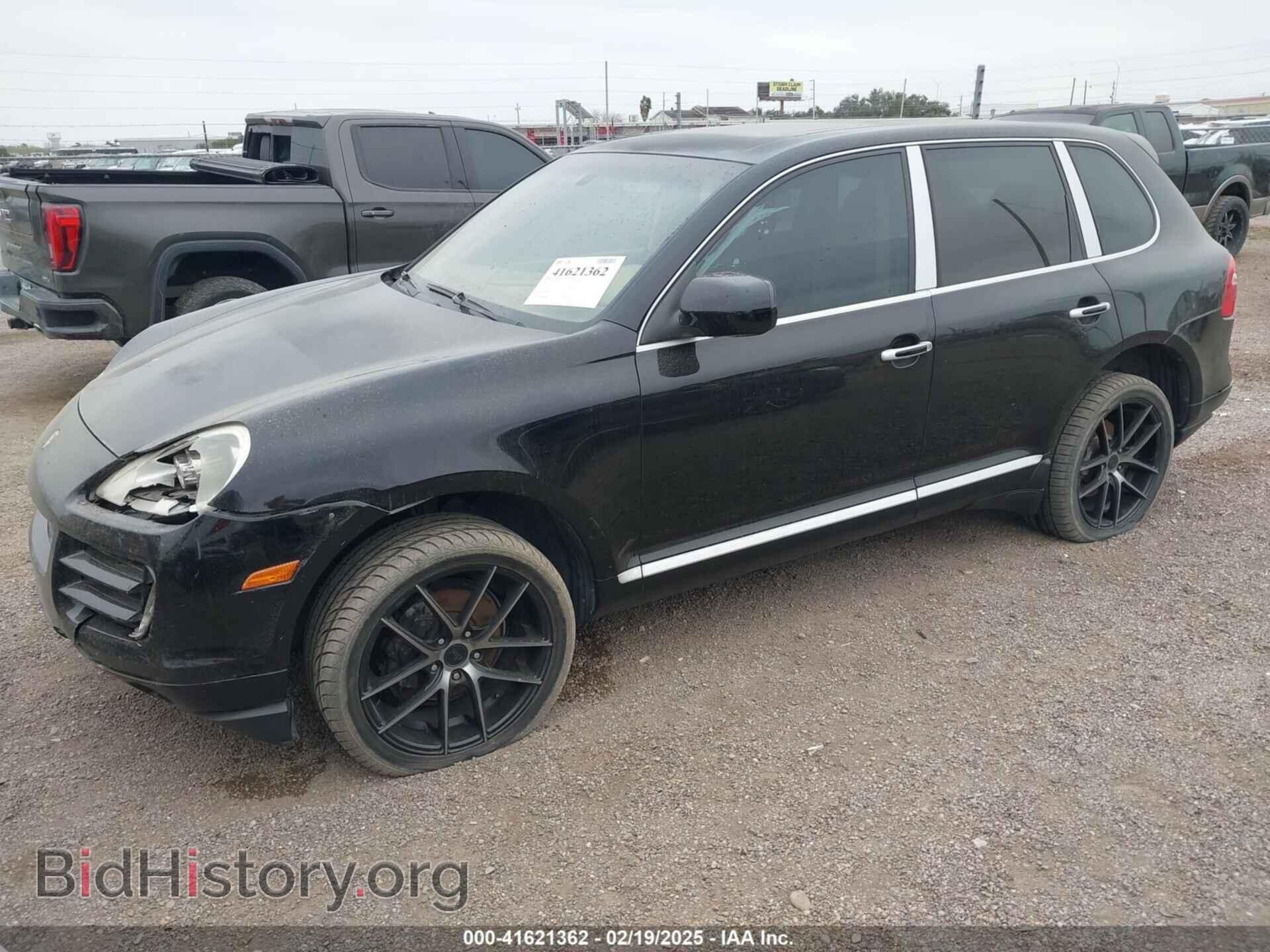 2010 PORSCHE CAYENNE - VIN: WP1AA2AP3ALA01666 - Фото 2
