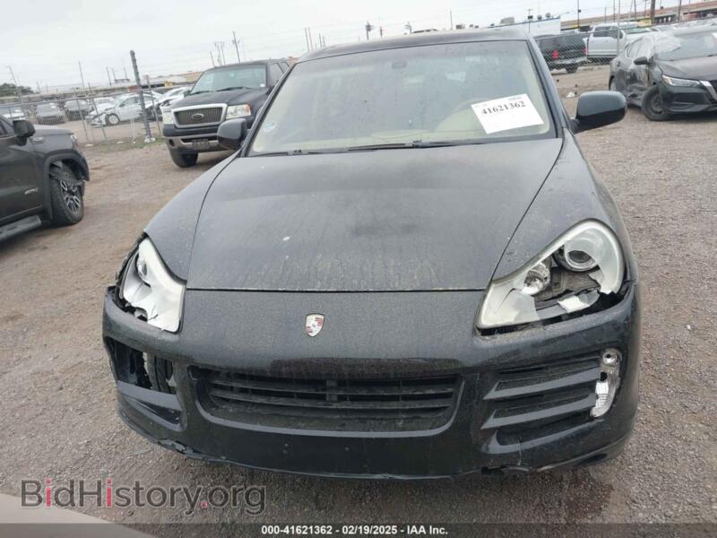 2010 Porsche CAYENNE (VIN WP1AA2AP3ALA01666) — фото 12 из 17