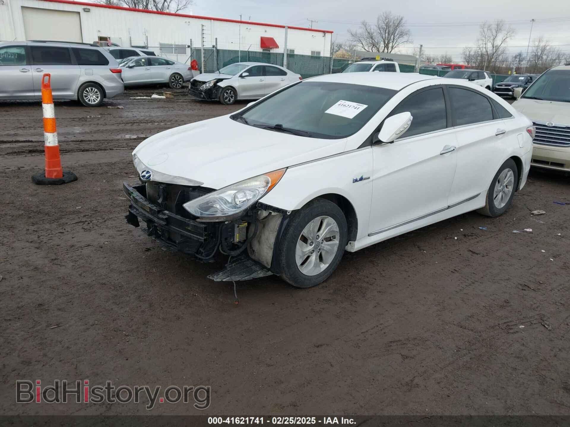 2014 HYUNDAI SONATA HYBRID - VIN: KMHEC4A4XEA113473 - Фото 2