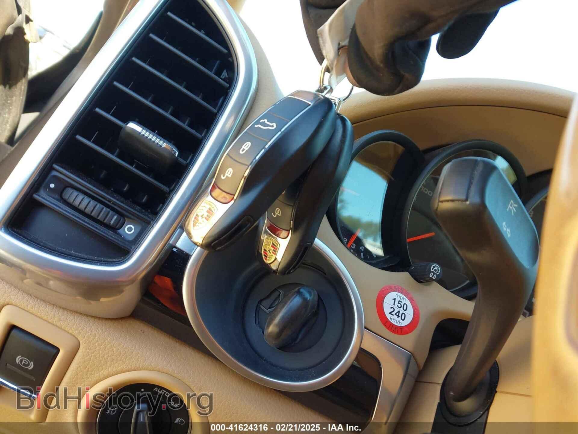 2012 PORSCHE CAYENNE - VIN: WP1AA2A28CLA08572 - Фото 11