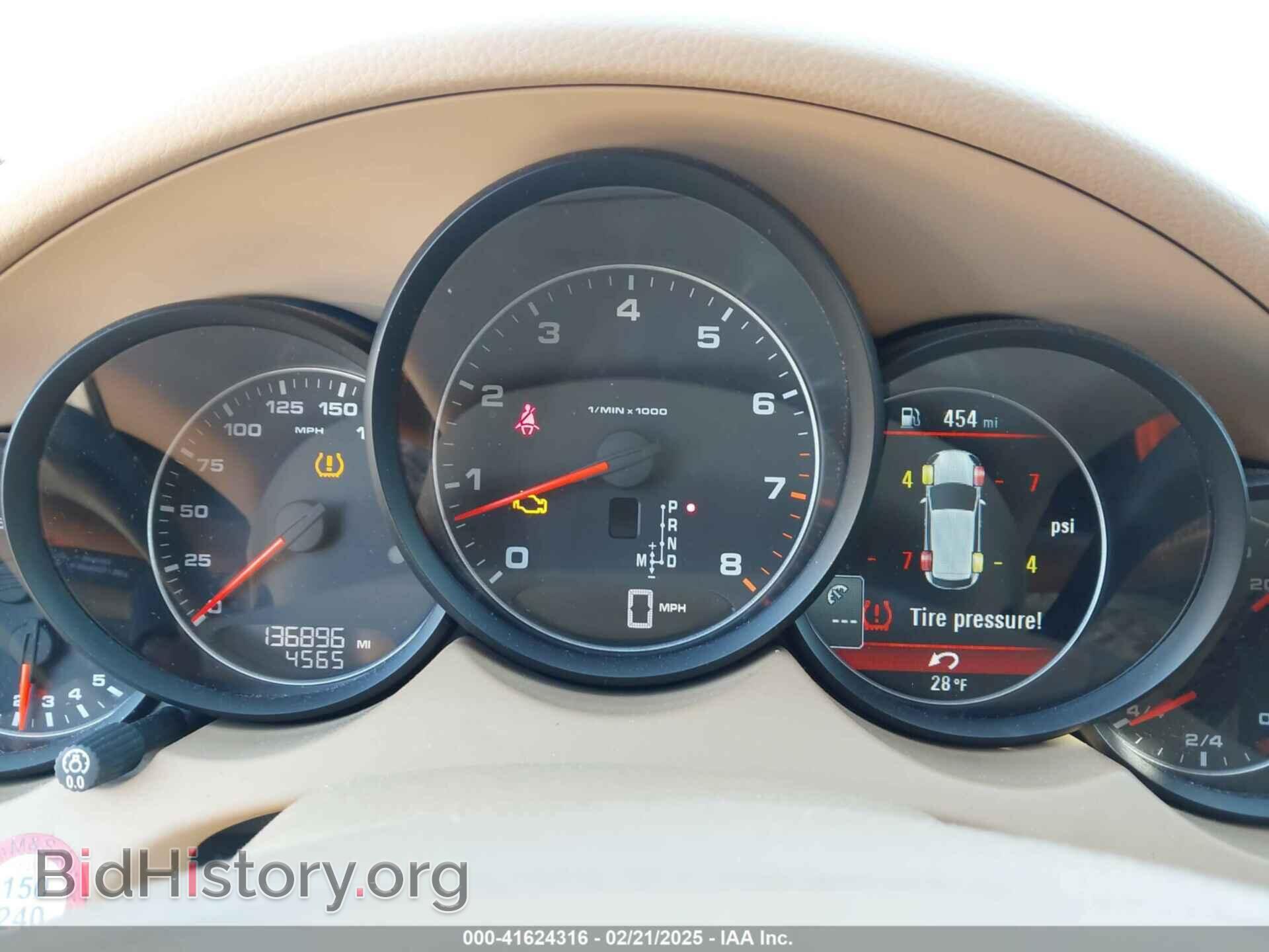 2012 PORSCHE CAYENNE - VIN: WP1AA2A28CLA08572 - Фото 7