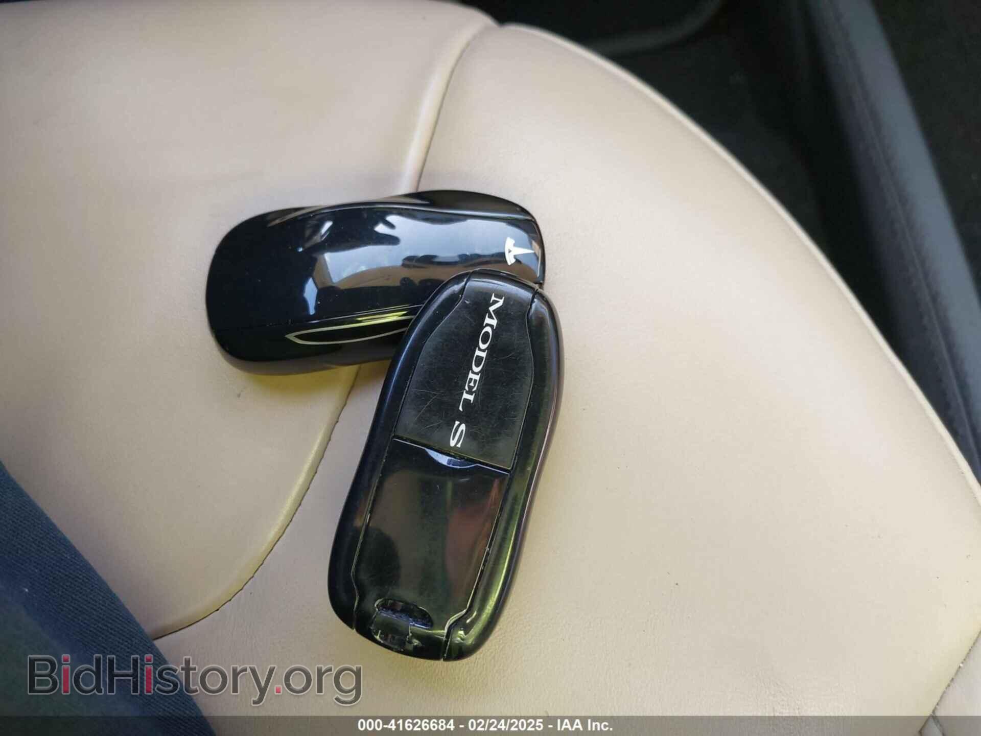 2013 TESLA MODEL S - VIN: 5YJSA1CN1DFP09577 - Фото 11