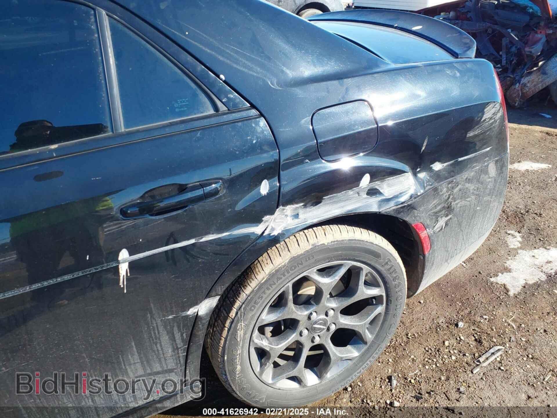 2018 CHRYSLER 300 - VIN: 2C3CCAGG7JH302352 - Фото 6