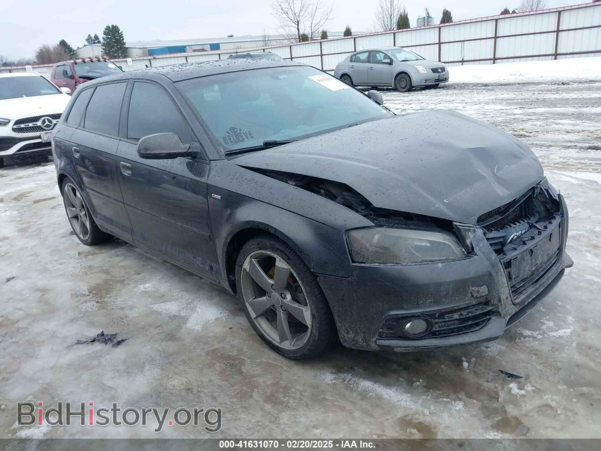 Photo WAUKJBFM8CA087394 - AUDI A3 2012