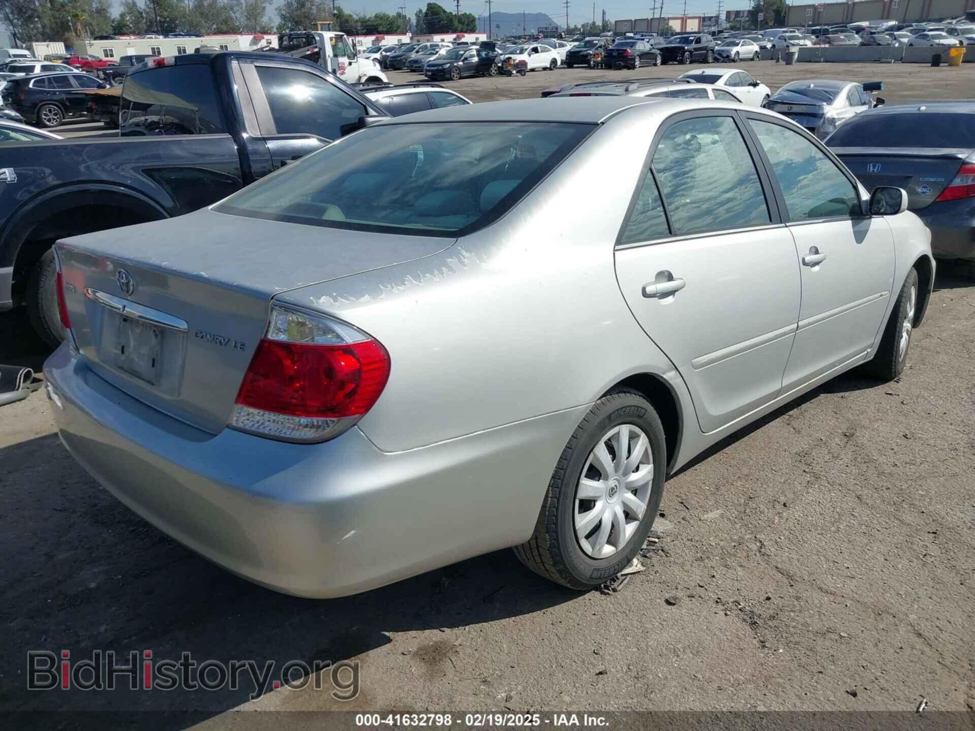 2006 TOYOTA CAMRY - VIN: 4T1BE32K26U725123 - Фото 4