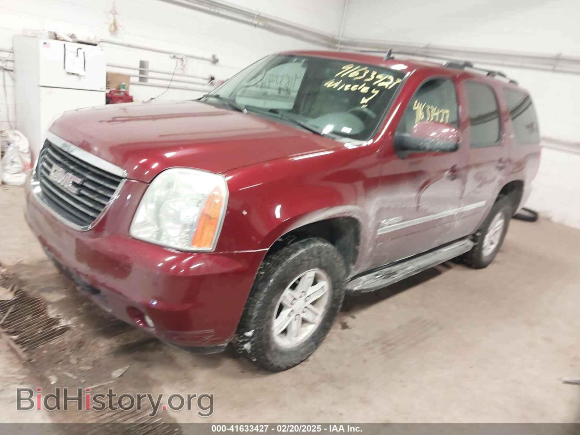 2011 GMC YUKON - VIN: 1GKS2CE08BR308792 - Фото 2