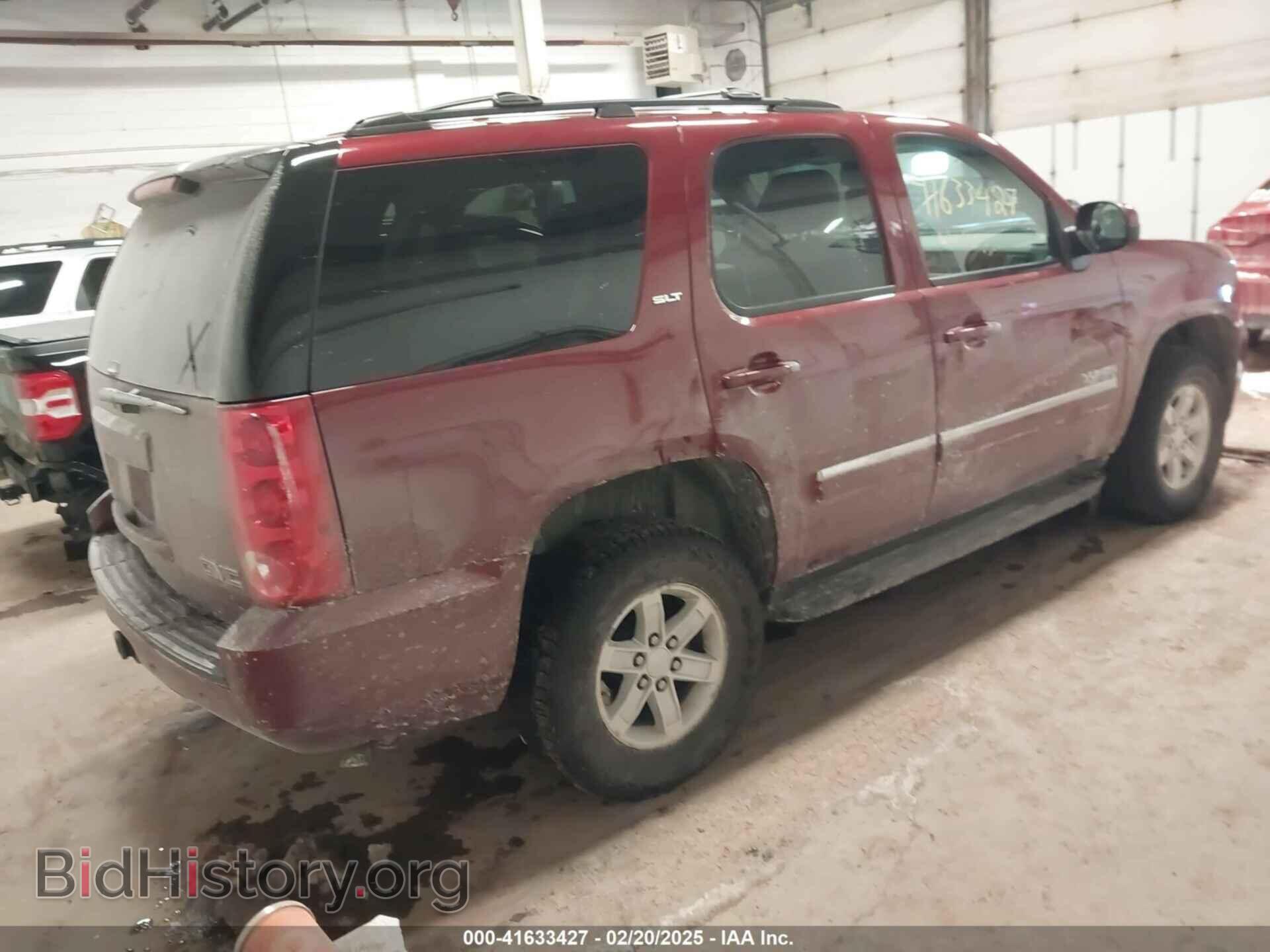 2011 GMC YUKON - VIN: 1GKS2CE08BR308792 - Фото 4