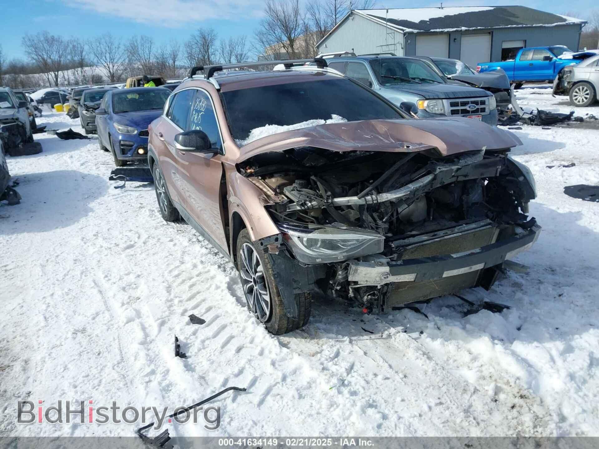 Фотография SJKCH5CRXJA050331 - INFINITI QX30 2018