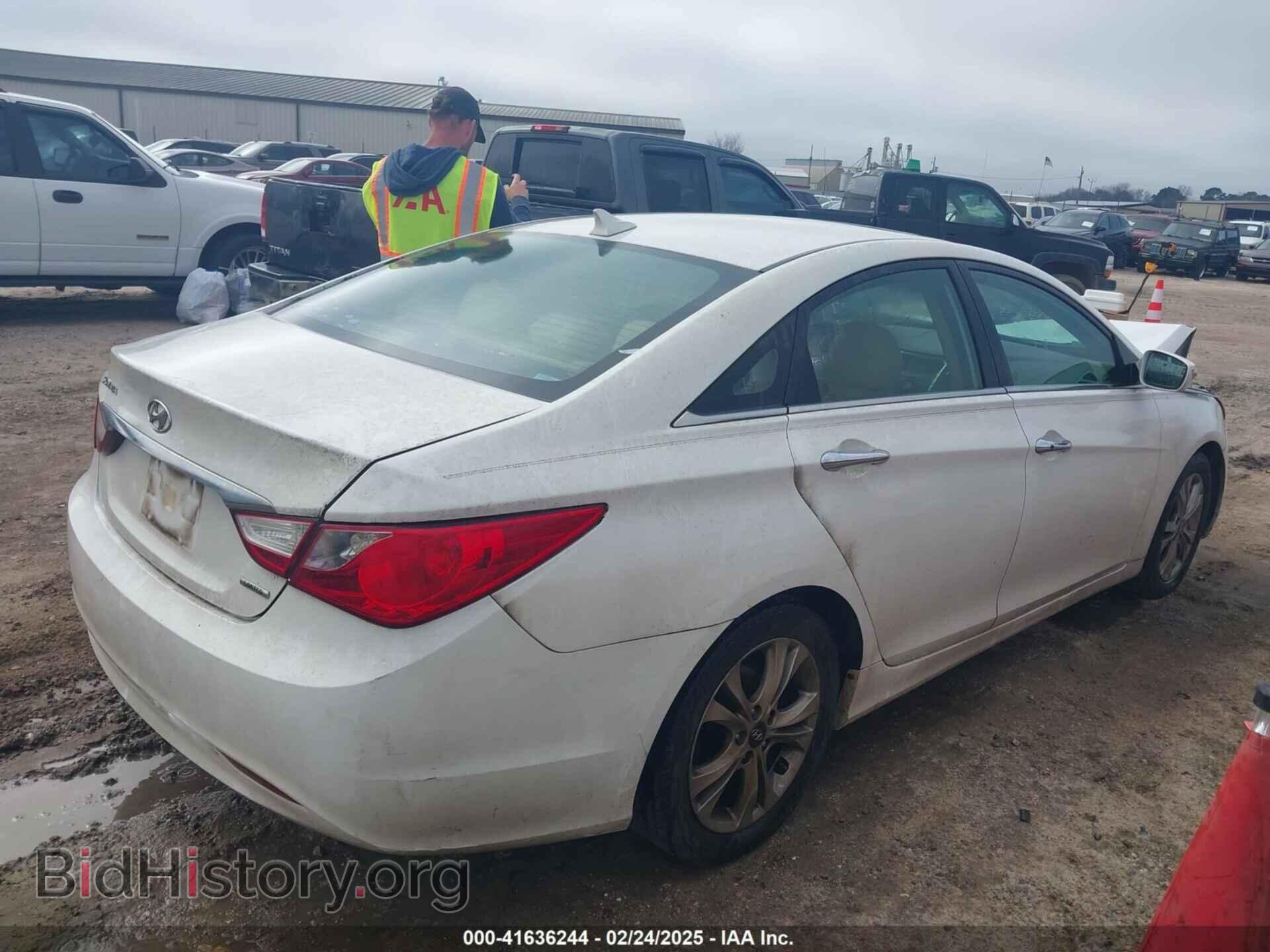 2011 HYUNDAI SONATA - VIN: 5NPEC4ACXBH257458 - Фото 4