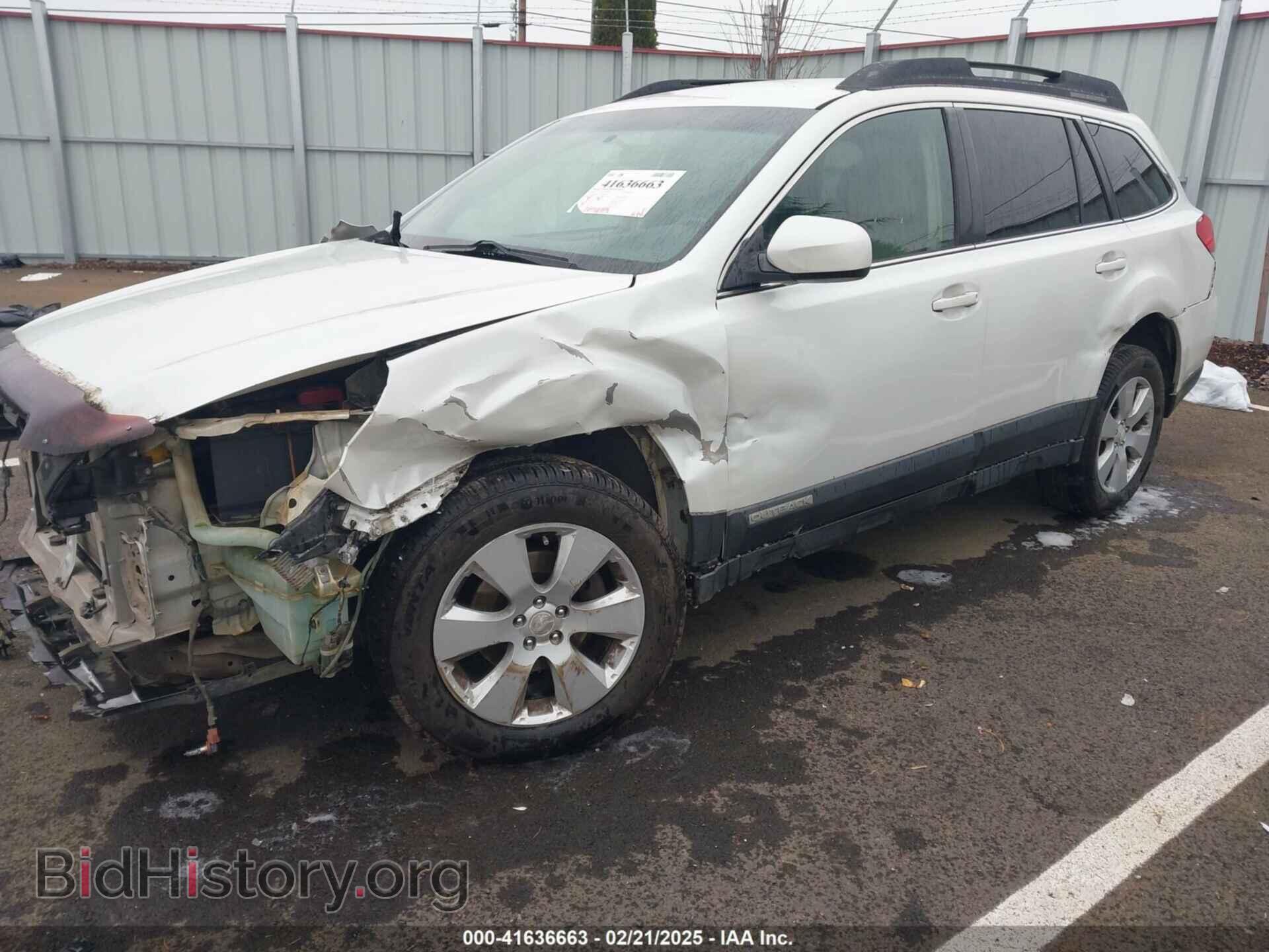 2012 SUBARU OUTBACK - VIN: 4S4BRCFC3C3232091 - Фото 2