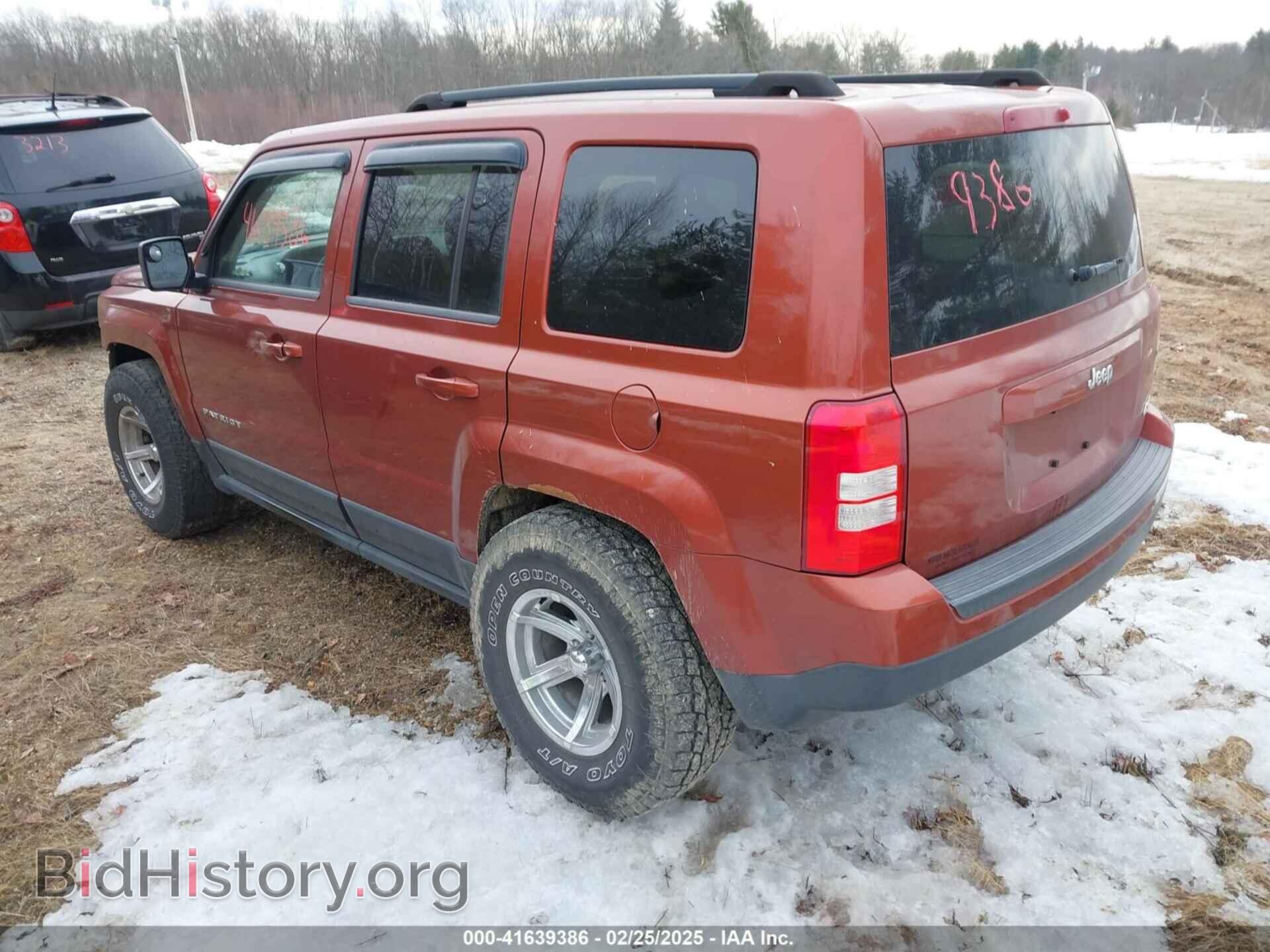 2012 JEEP PATRIOT - VIN: 1C4NJPBB6CD589675 - Фото 3