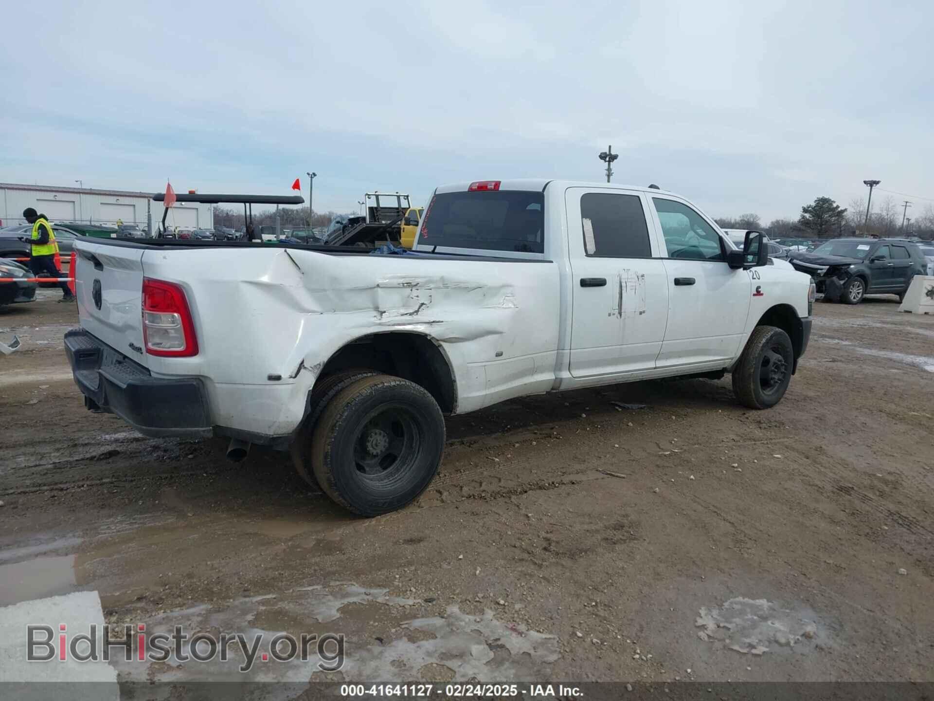 2024 RAM 3500 - VIN: 3C63RRGL8RG112536 - Фото 4