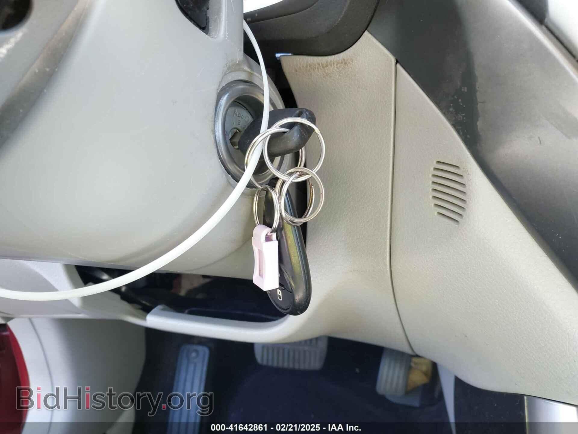 2011 SUBARU FORESTER - VIN: JF2SHADC8BH770836 - Фото 11