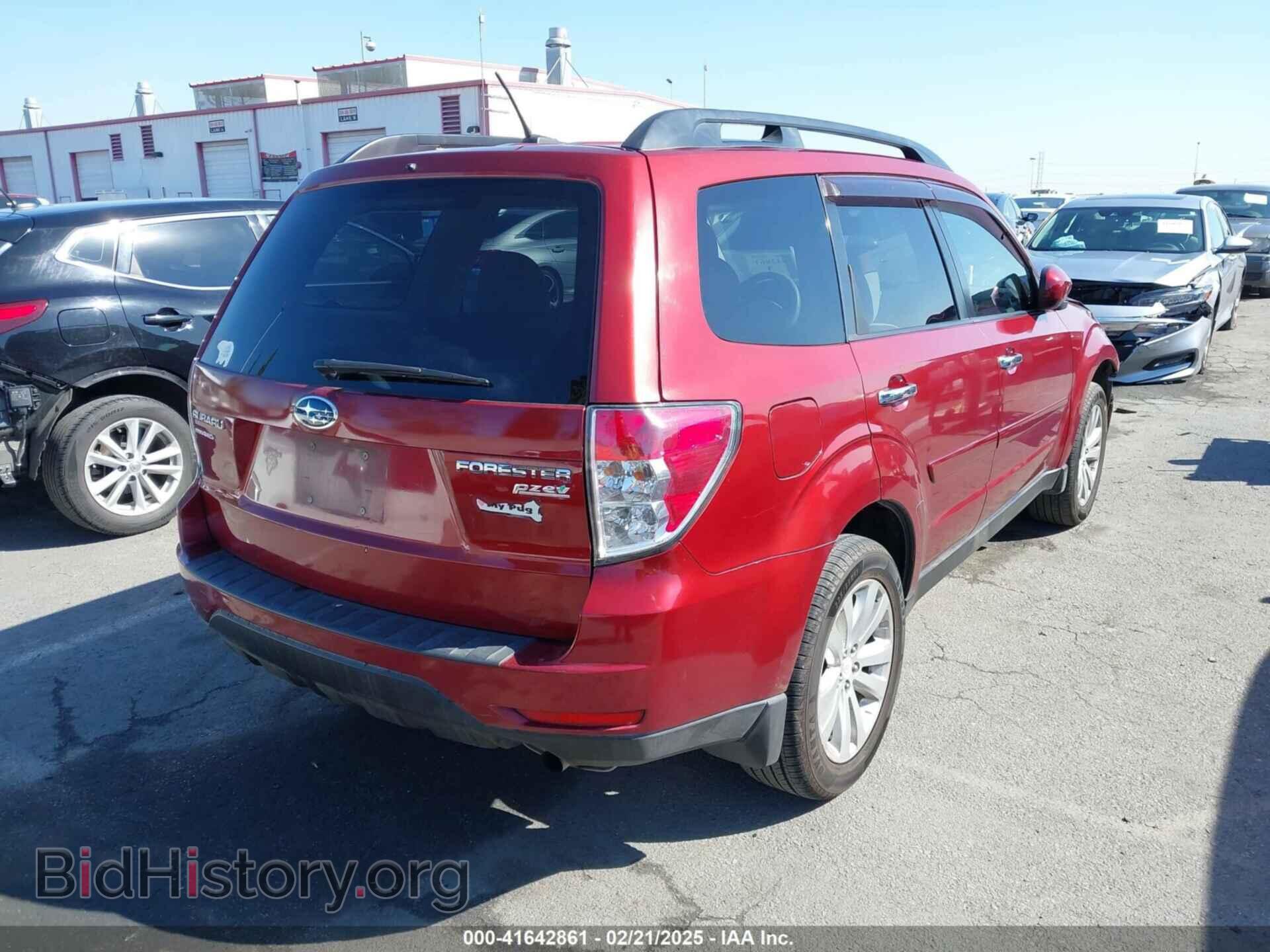 2011 SUBARU FORESTER - VIN: JF2SHADC8BH770836 - Фото 4