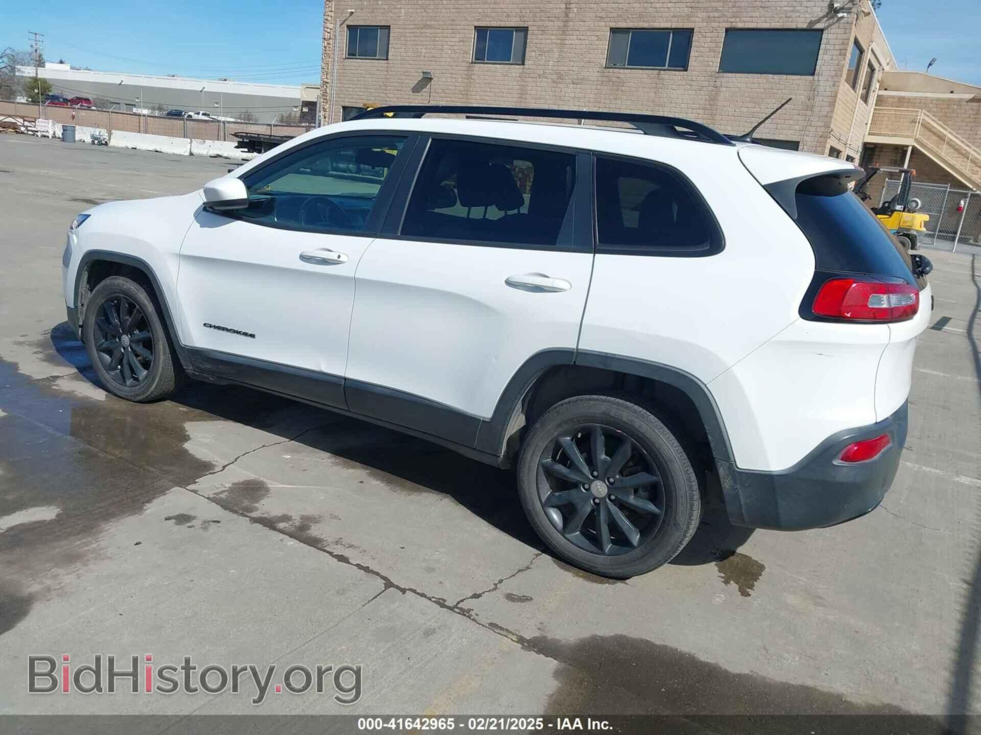 2014 JEEP CHEROKEE - VIN: 1C4PJLCB3EW302204 - Фото 3