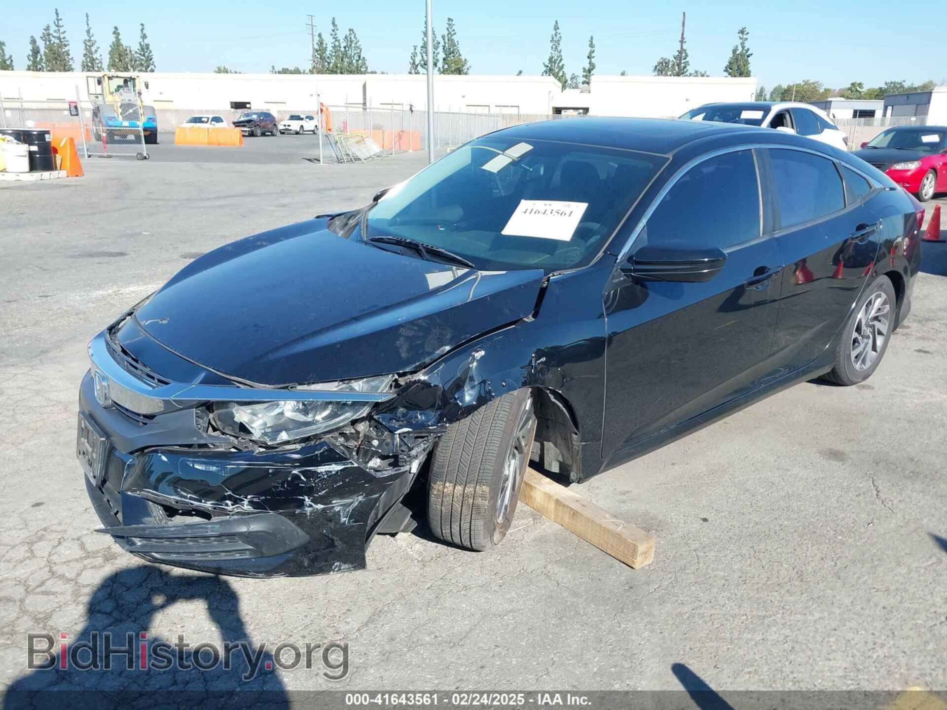 2018 HONDA CIVIC - VIN: 2HGFC2F76JH578412 - Photo 2