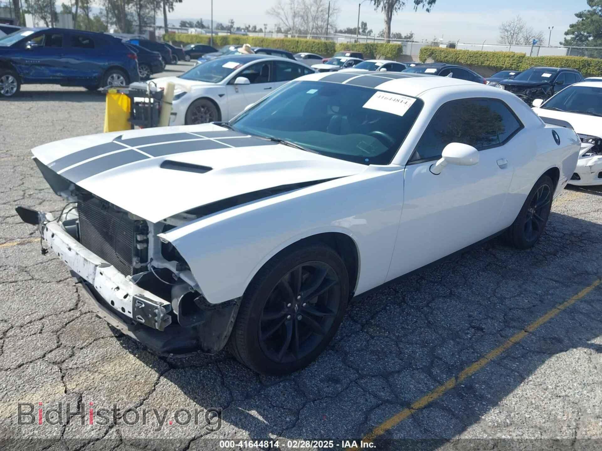 2017 DODGE CHALLENGER - VIN: 2C3CDZAG2HH592644 - Фото 2