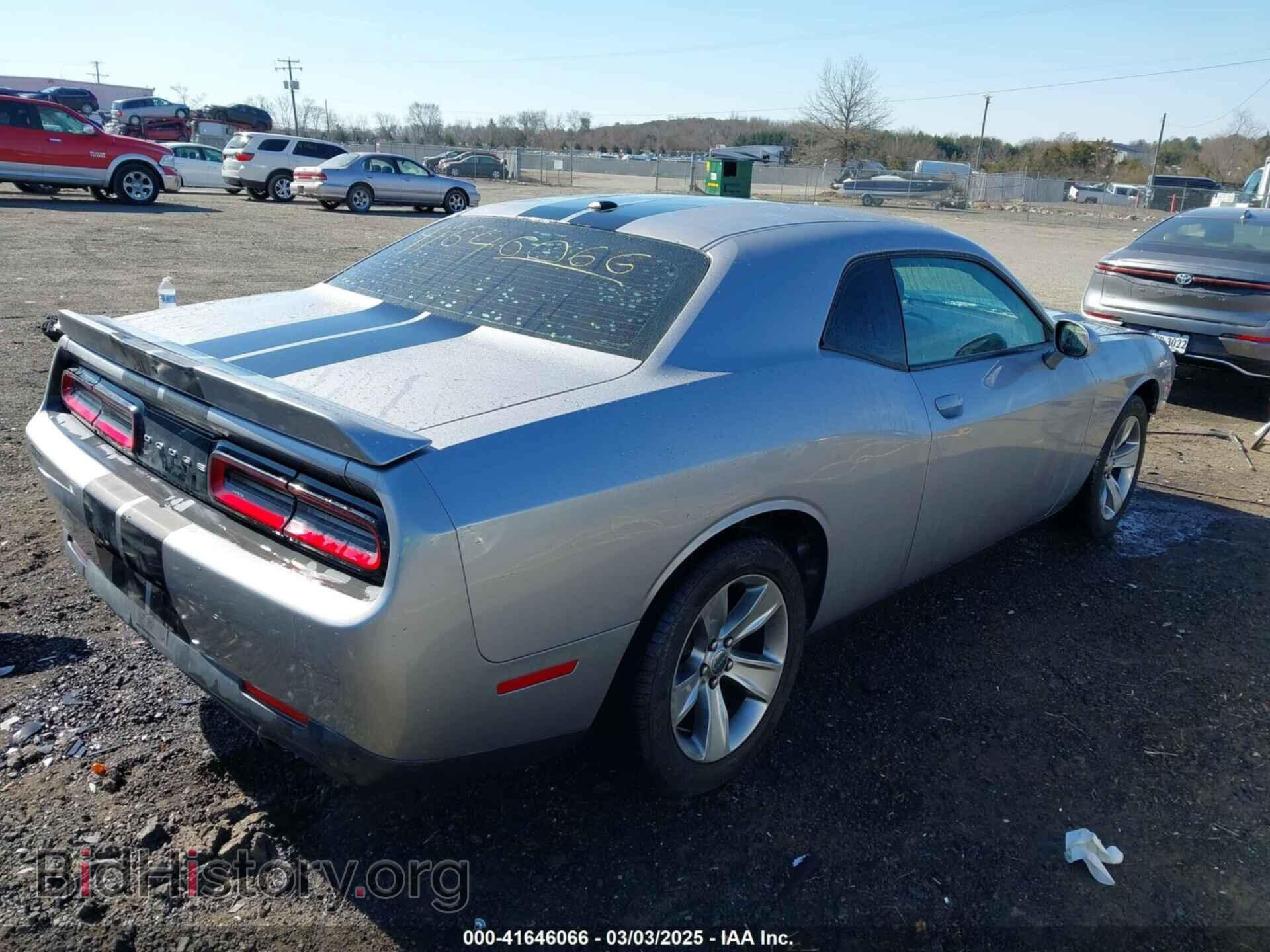 2018 DODGE CHALLENGER - VIN: 2C3CDZAG9JH242093 - Фото 4