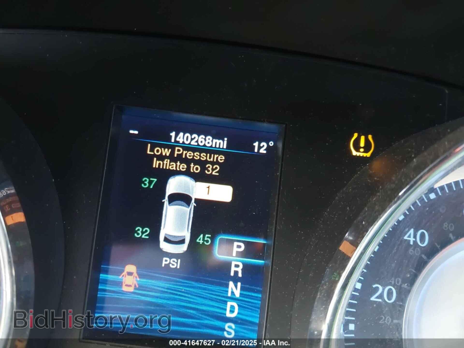 2014 CHRYSLER 300 - VIN: 2C3CCABG5EH355631 - Фото 15