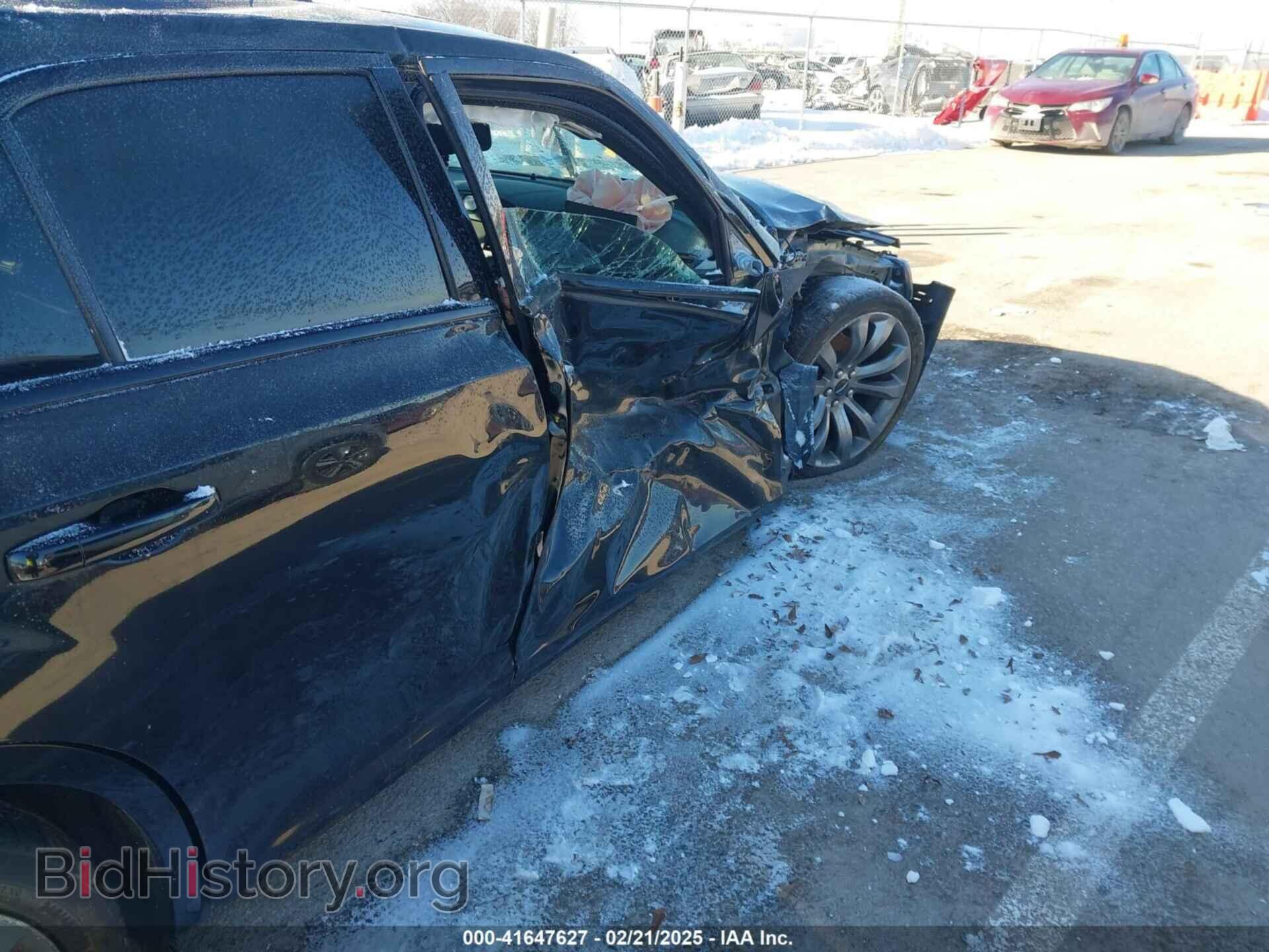 2014 CHRYSLER 300 - VIN: 2C3CCABG5EH355631 - Фото 6