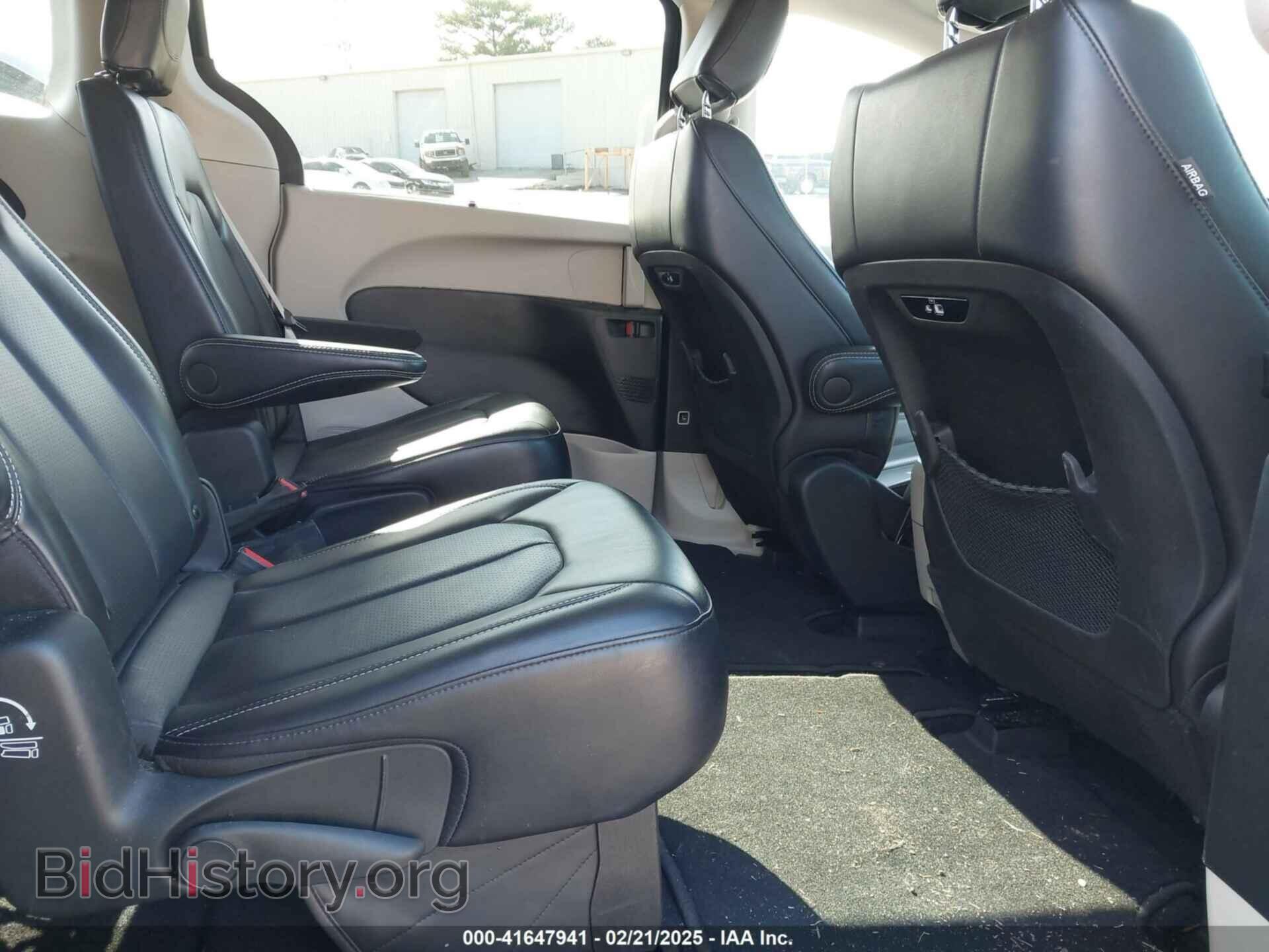 2023 CHRYSLER PACIFICA - VIN: 2C4RC1BG8PR631853 - Фото 8