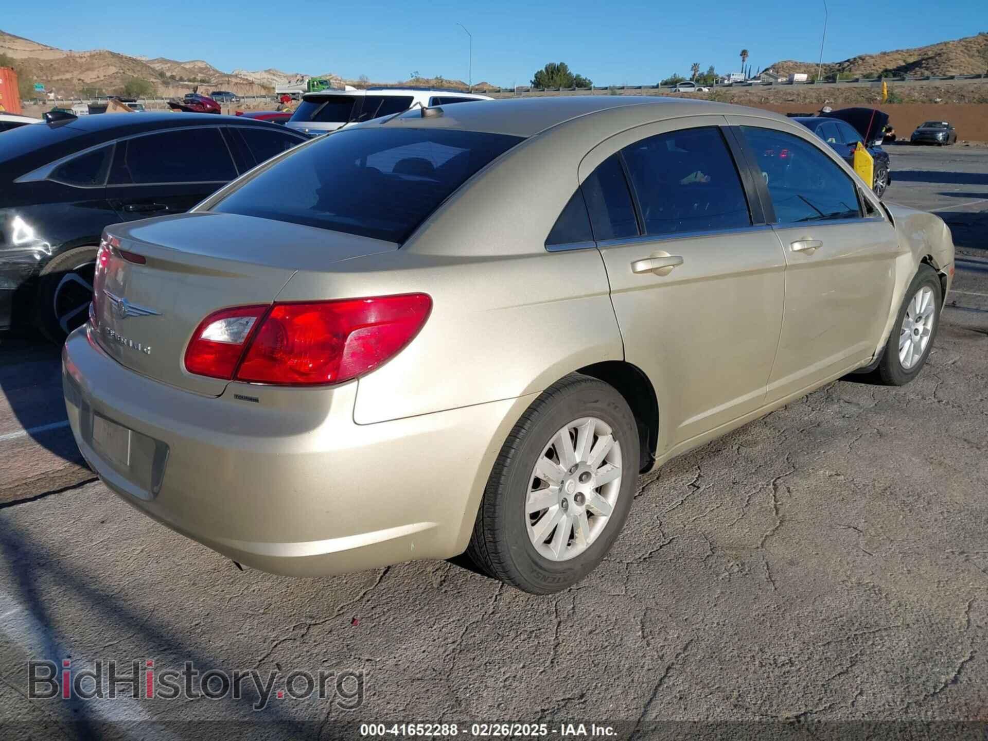 2010 CHRYSLER SEBRING - VIN: 1C3CC4FB6AN236679 - Фото 4