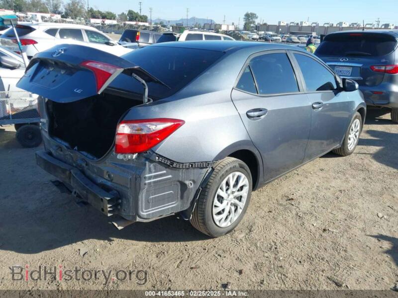 2018 Toyota COROLLA (VIN 5YFBURHE8JP791127) — фото 4 из 17