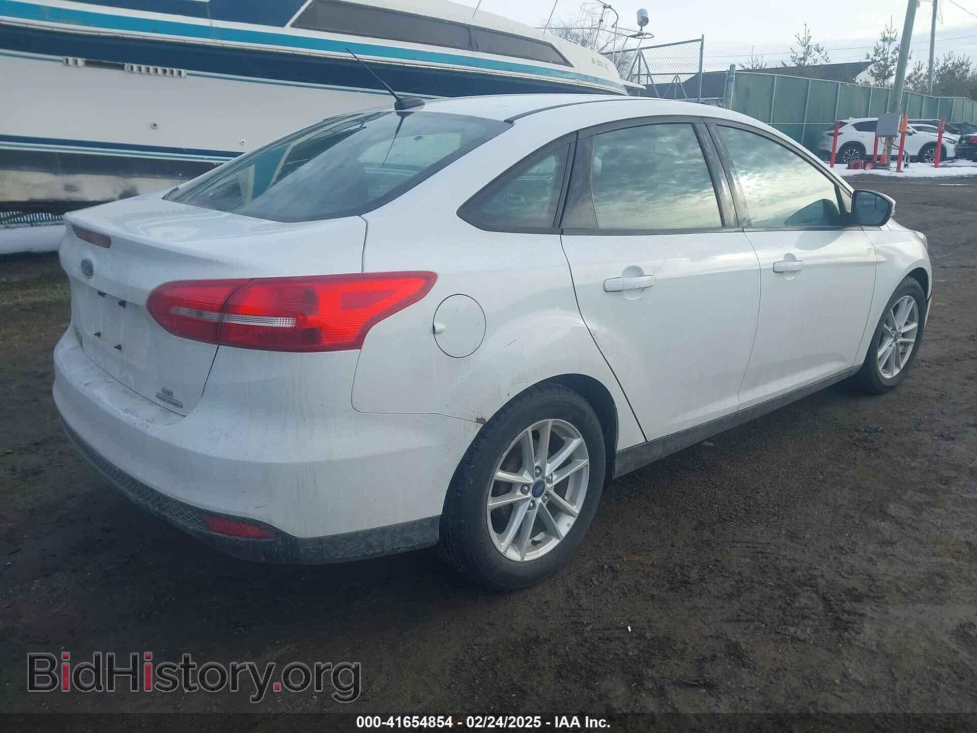 2016 FORD FOCUS - VIN: 1FADP3F2XGL247497 - Фото 4