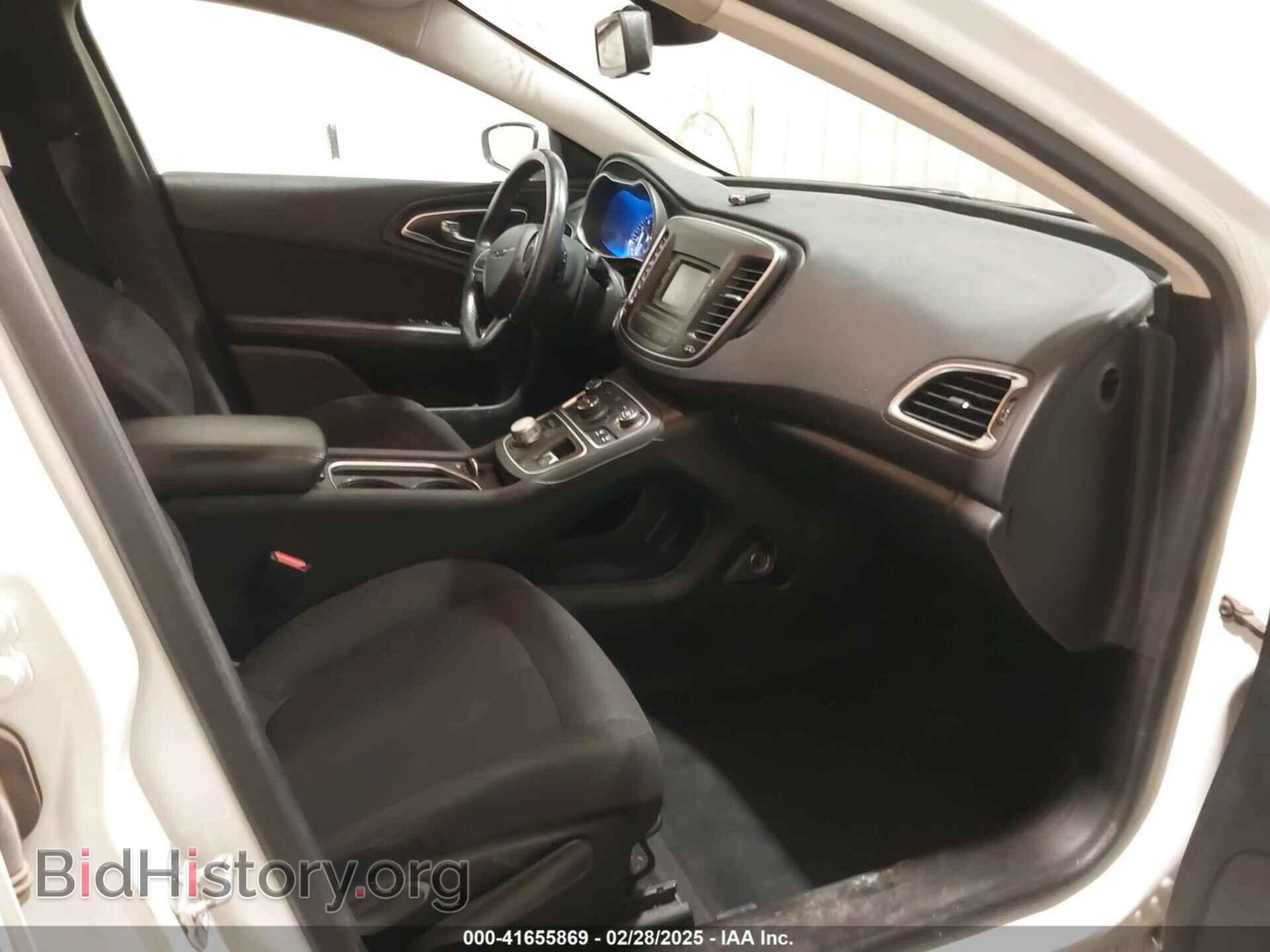 2015 CHRYSLER 200 - VIN: 1C3CCCAB1FN604050 - Фото 5