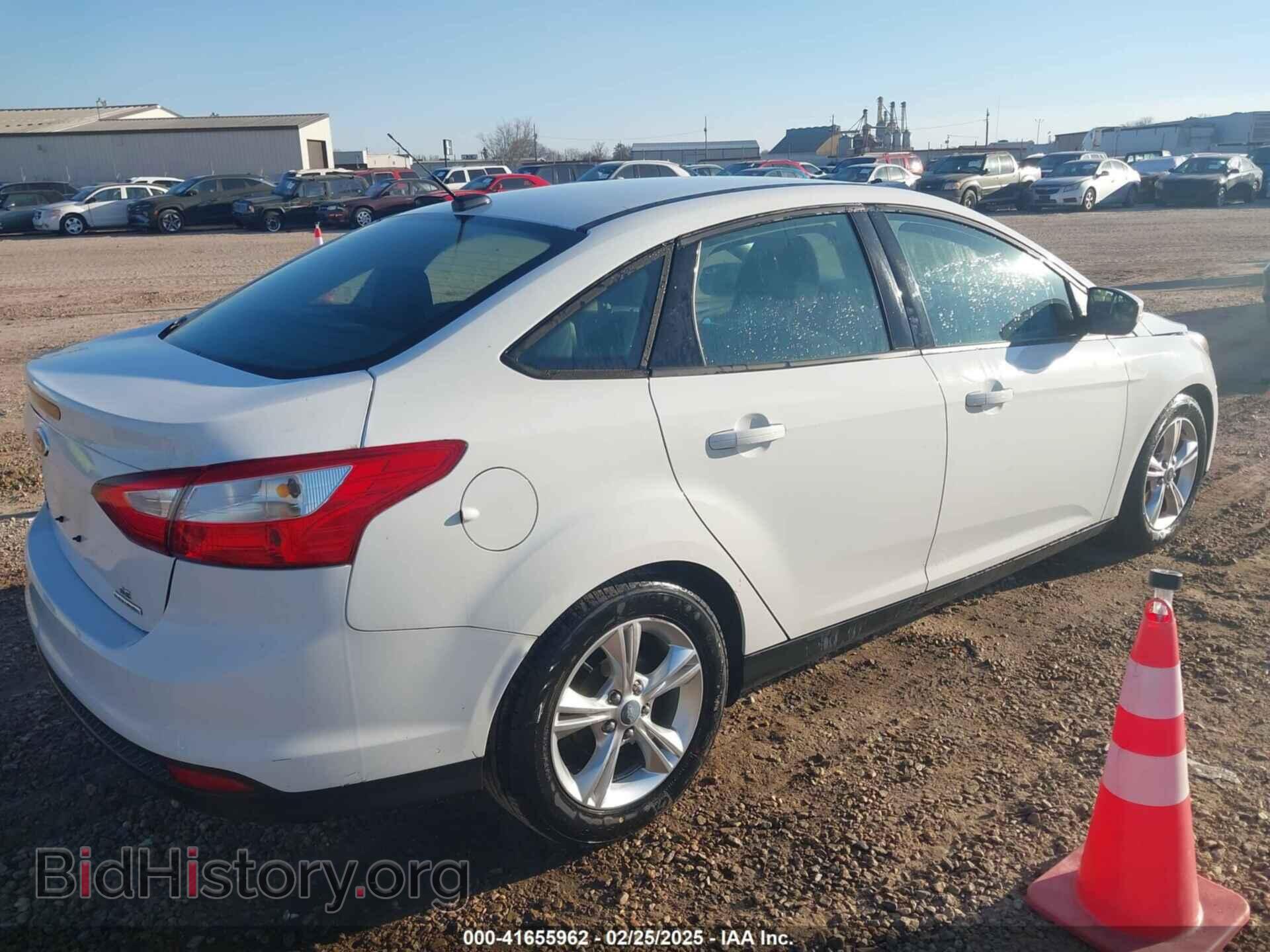 2014 FORD FOCUS - VIN: 1FADP3F23EL206206 - Photo 4