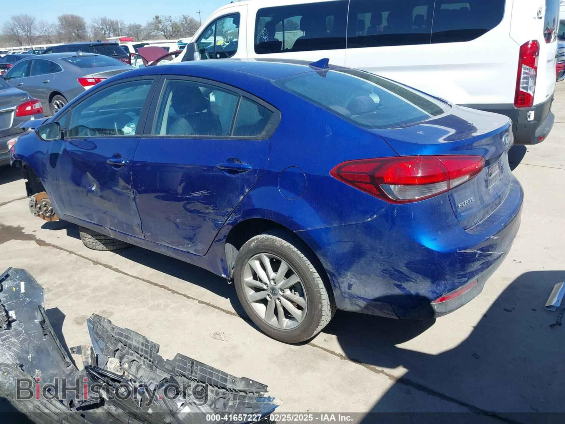 2017 KIA FORTE - VIN: 3KPFL4A71HE082604 - Фото 3