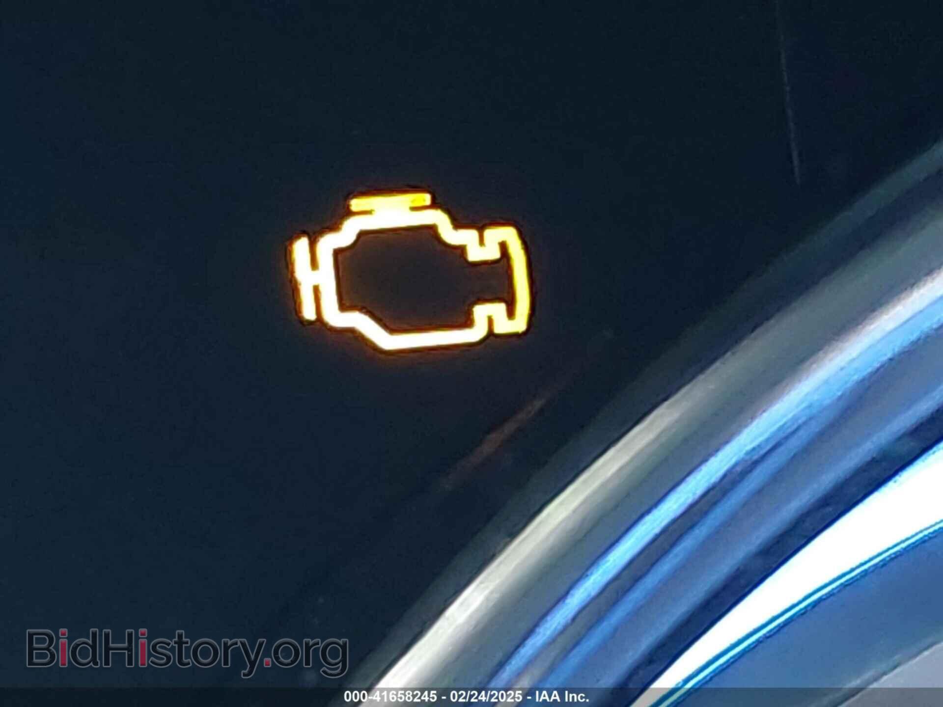 2014 CHRYSLER 300C - VIN: 2C3CCAKG9EH201407 - Фото 21