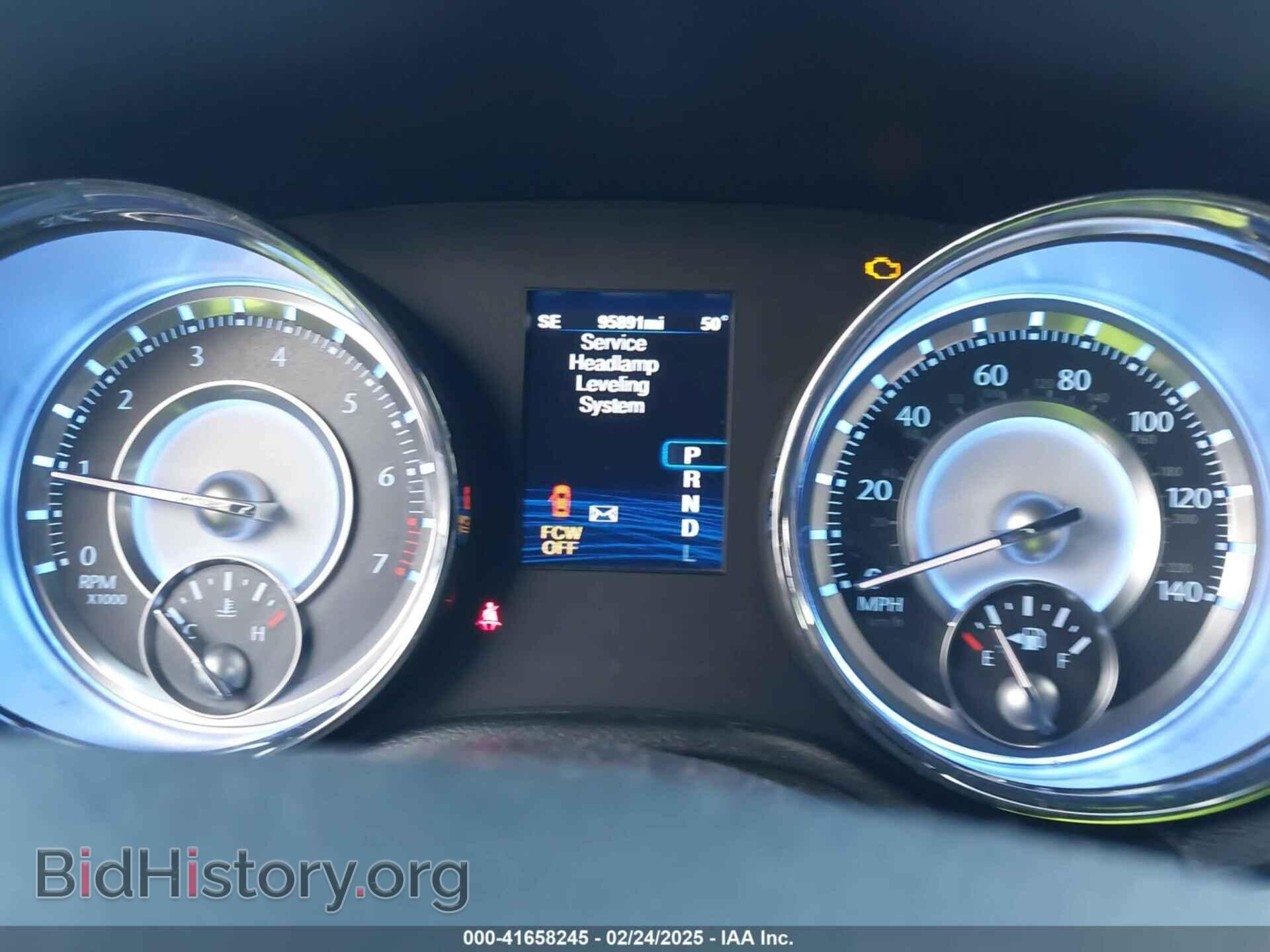 2014 CHRYSLER 300C - VIN: 2C3CCAKG9EH201407 - Фото 7