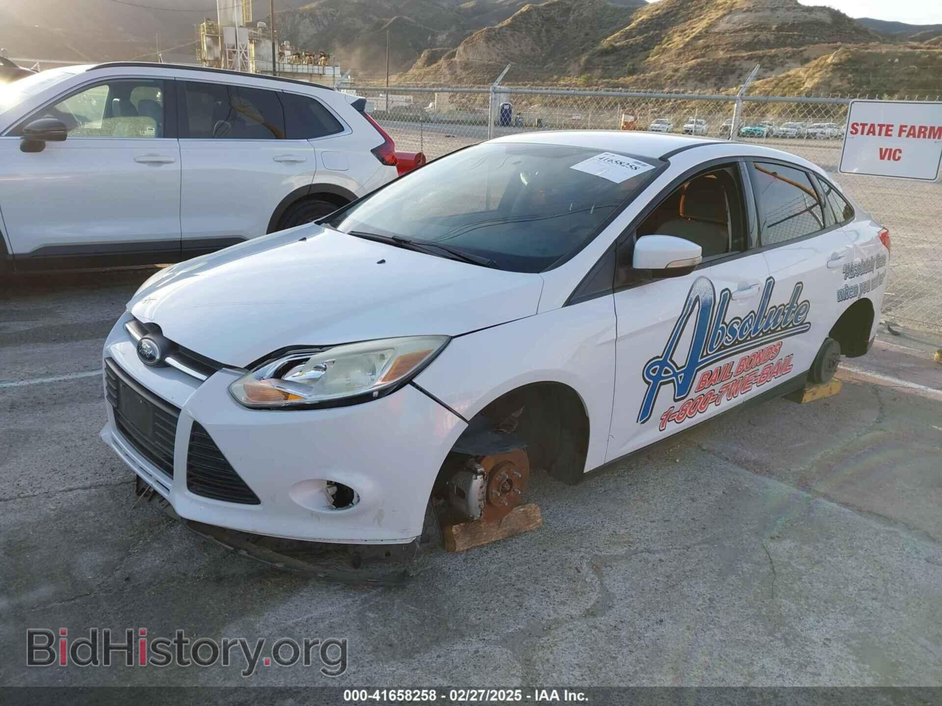 2014 FORD FOCUS - VIN: 1FADP3F28EL455827 - Фото 2